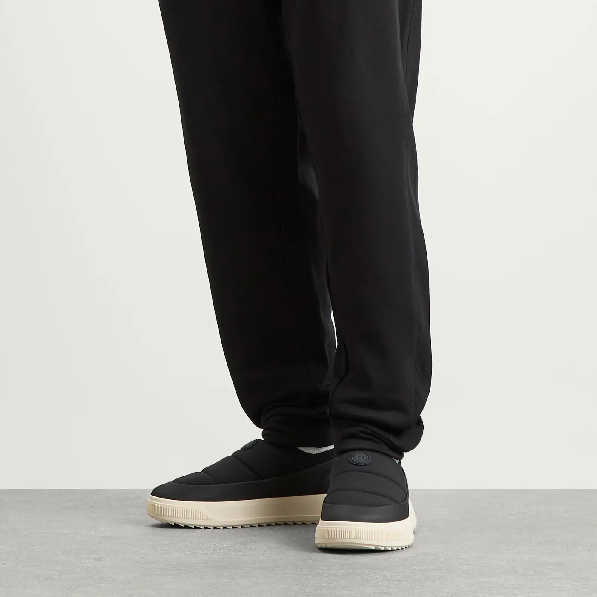 Moncler Men's Monpulse Slipon Low Top Sneakers Black