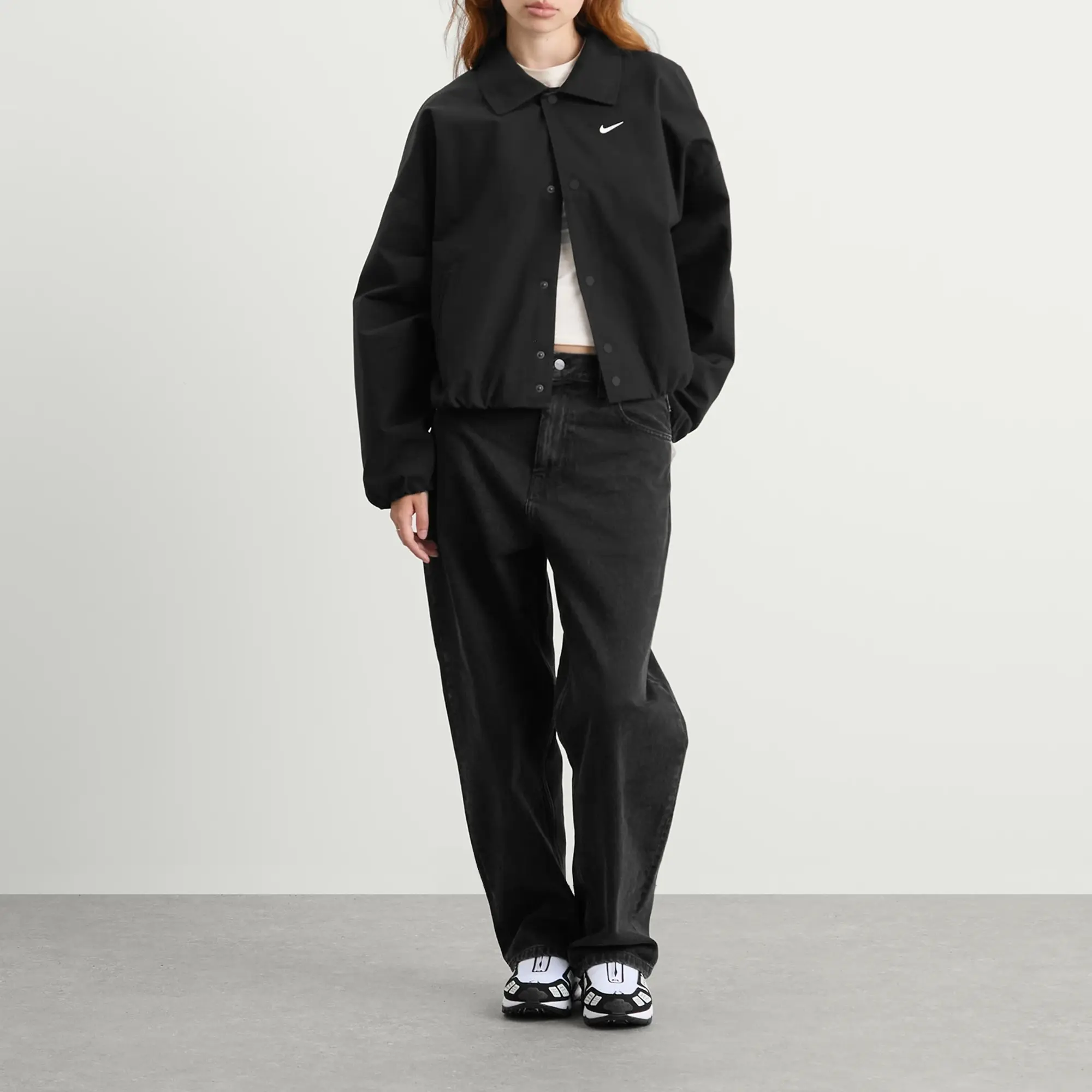 Nike Women's Street Woven Coach Jacket Black/Sail