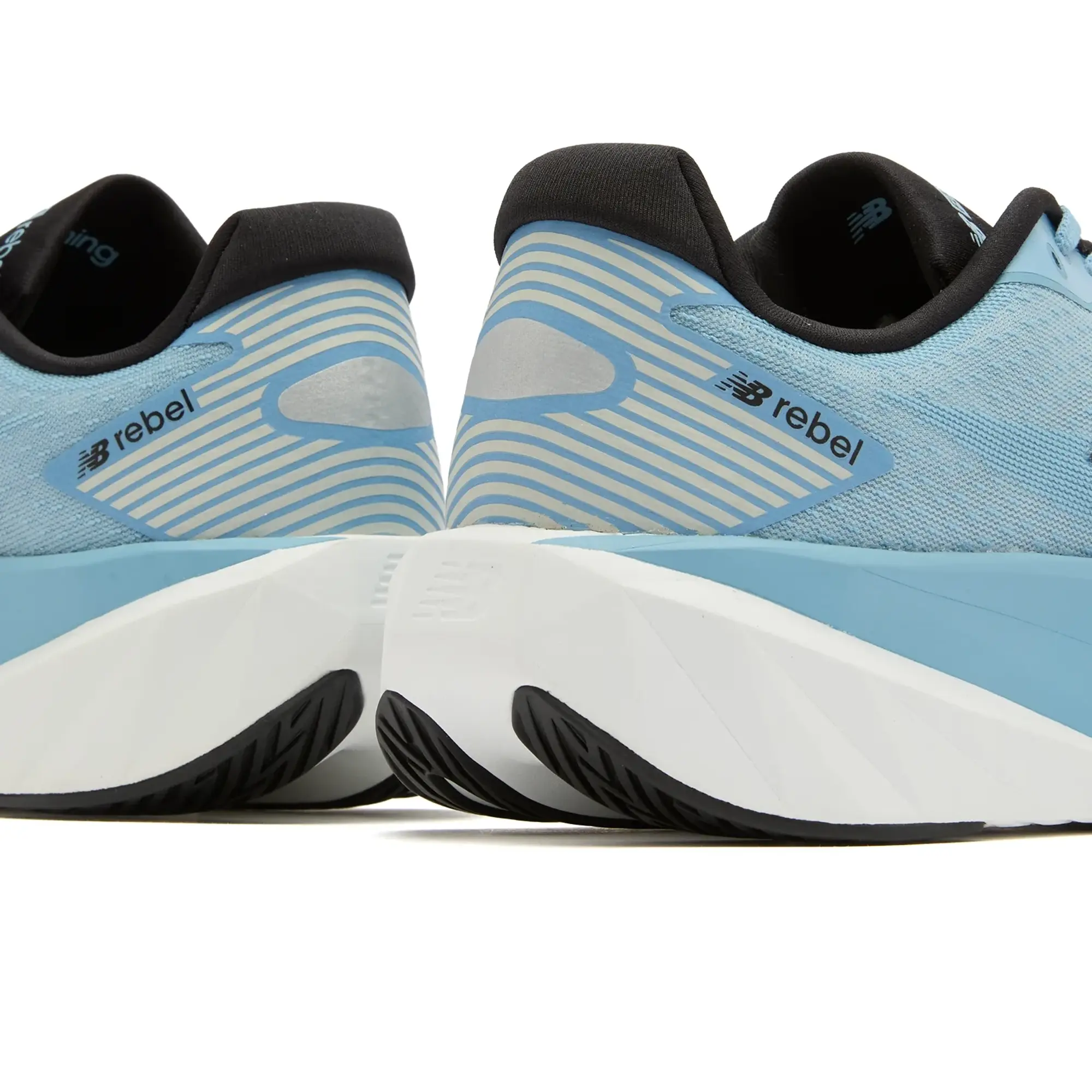 New Balance Fuelcell Rebel v5 Sneaker Still Water