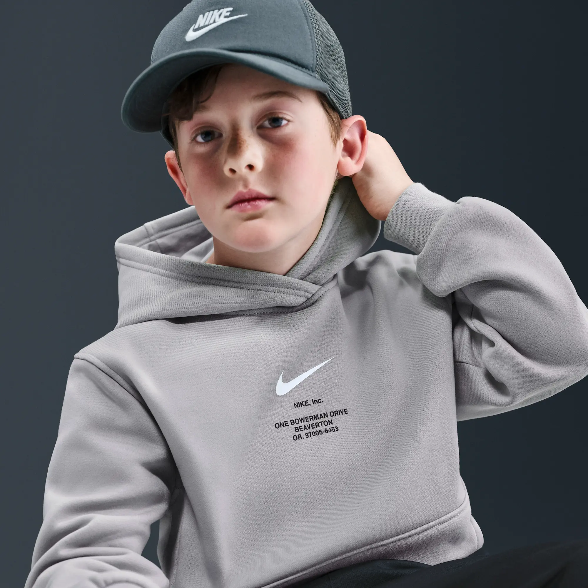 Nike Sportswear Club Fleece Older Kids' (Boys') Pullover Hoodie - Grey - Fleece
