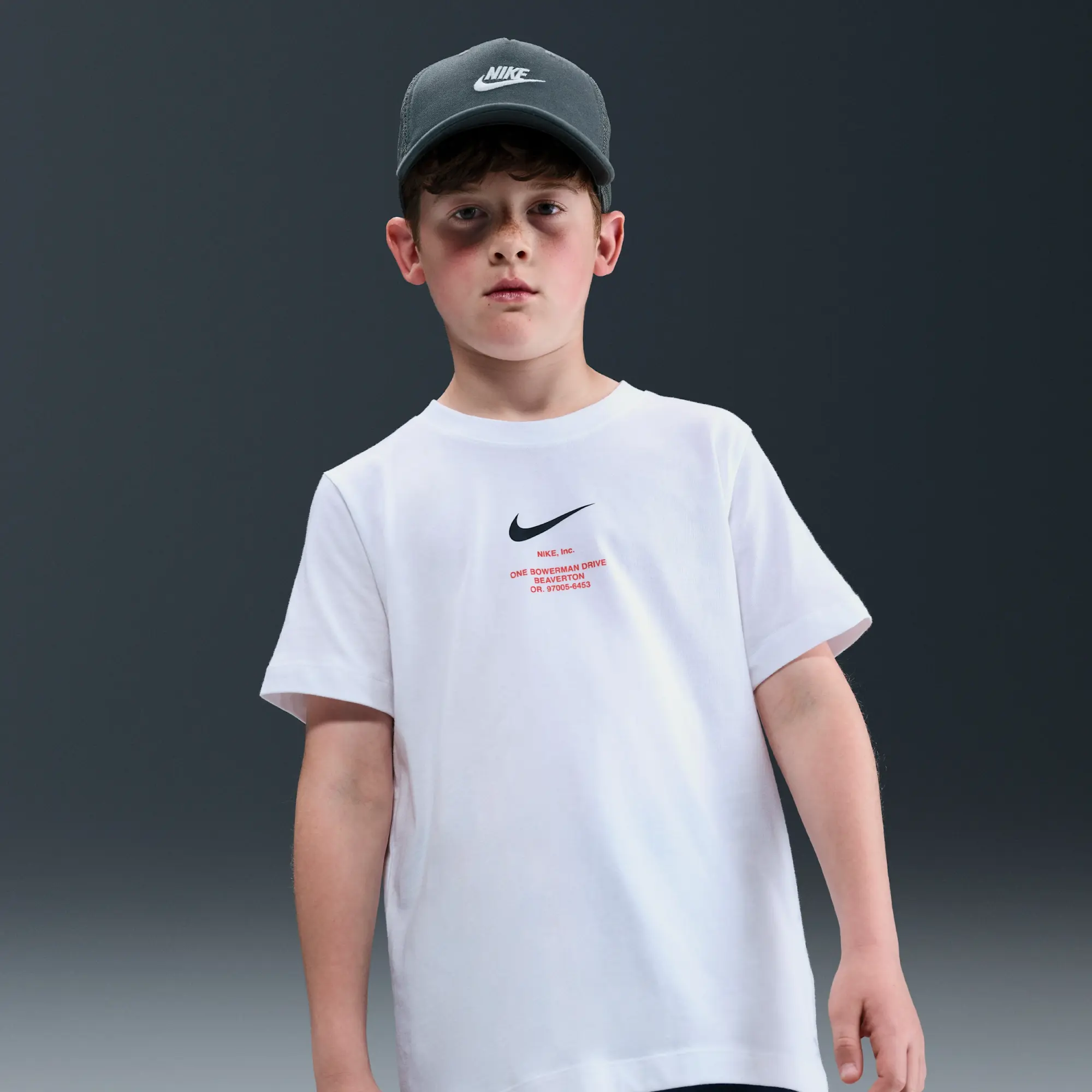 Nike Sportswear Older Kids' (Boys') T-Shirt - White