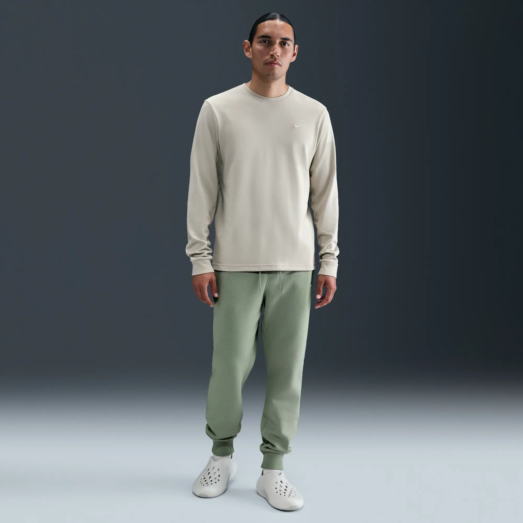 Nike Club Men's Joggers - Green - Fleece > Club Fleece