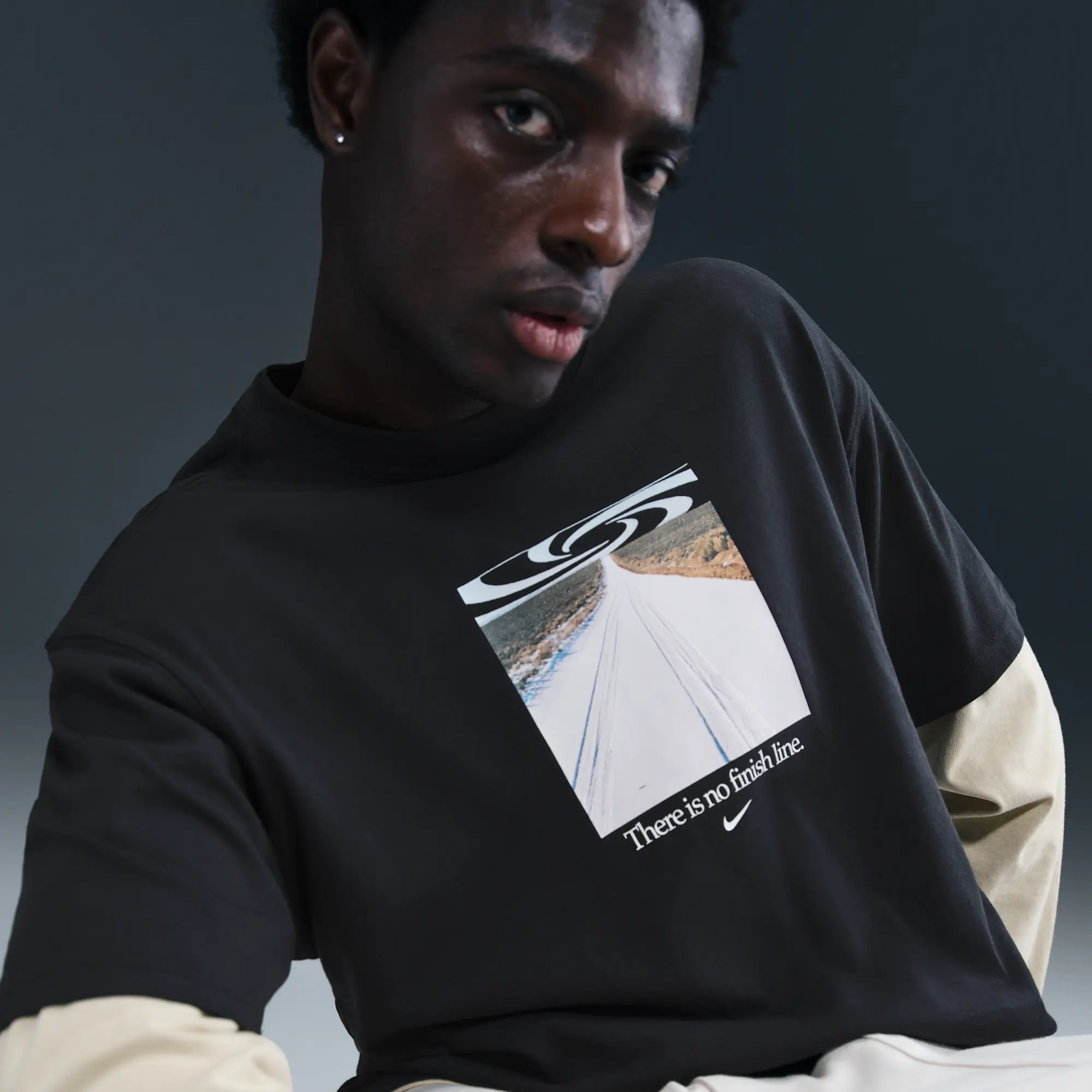 Nike Sportswear Men's Max90 T-Shirt - Black