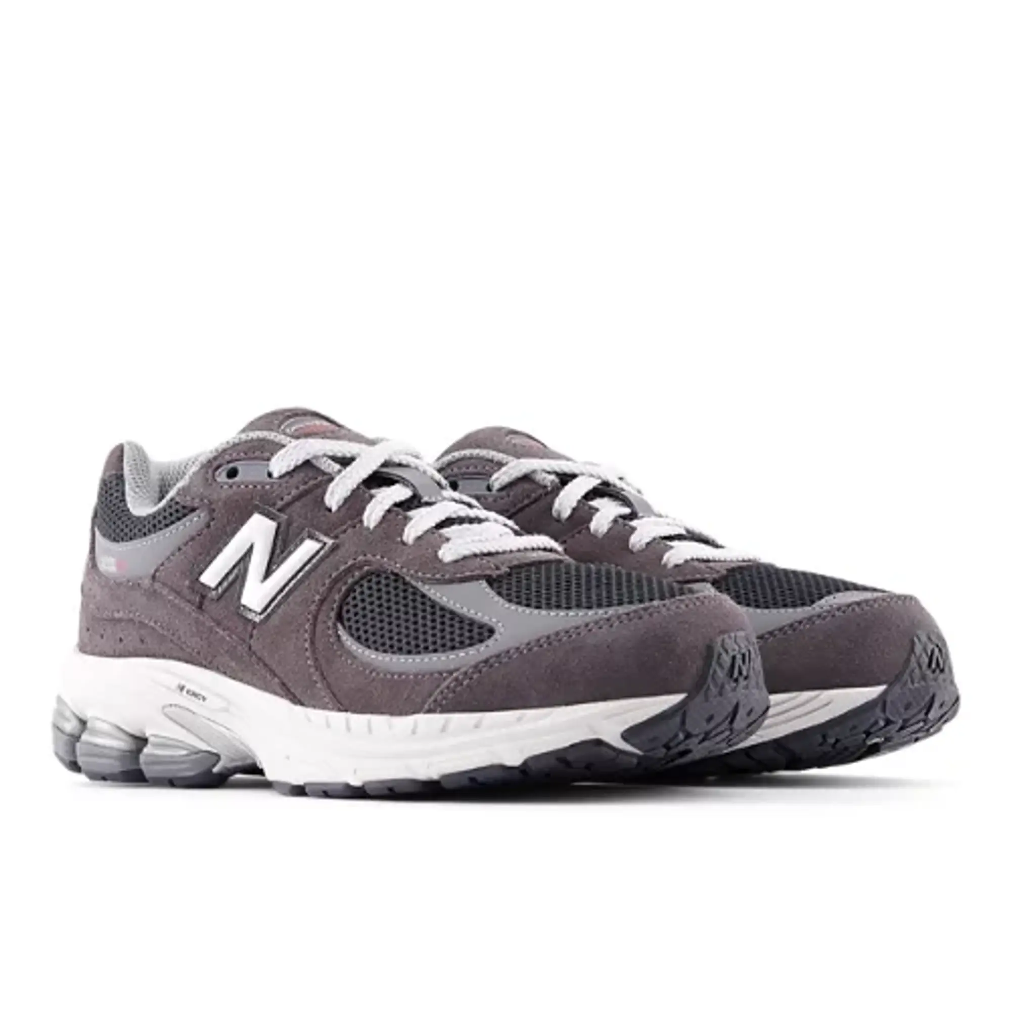New Balance Kids' 2002 in Black/Grey Leather