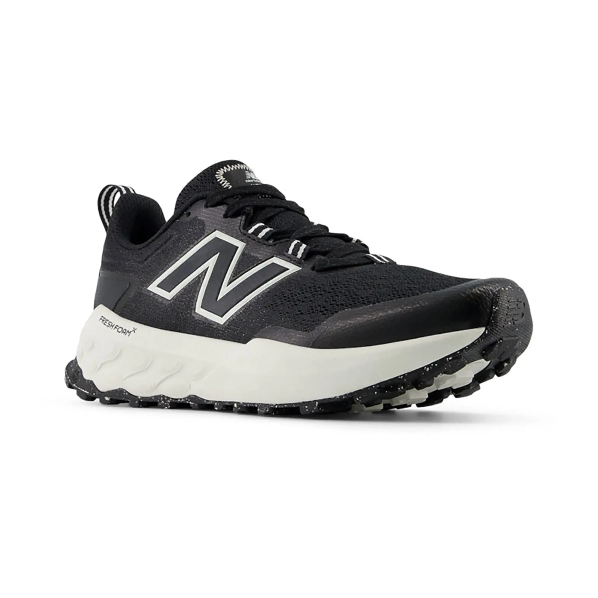 New Balance Women's Fresh Foam X Garoé V2 in Black/White Textile