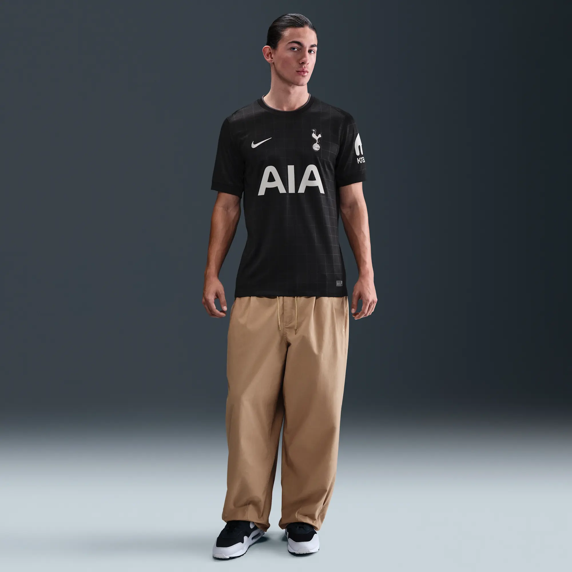Tottenham Hotspur 2025/26 Stadium Away Men's Nike Dri-FIT Football Replica Shirt - Black - Recycled Polyester
