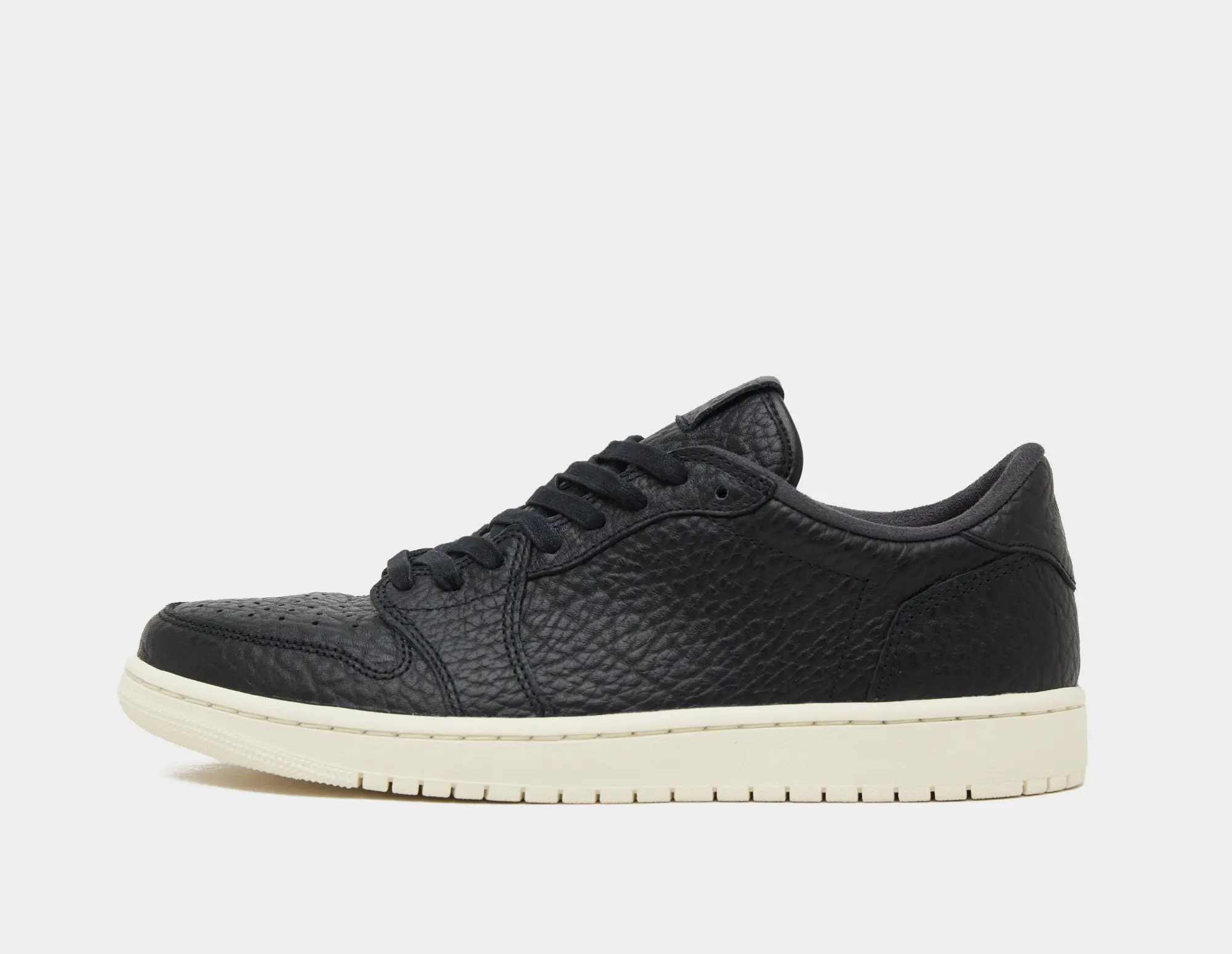 Jordan Air 1 Low 'No Swoosh', Black