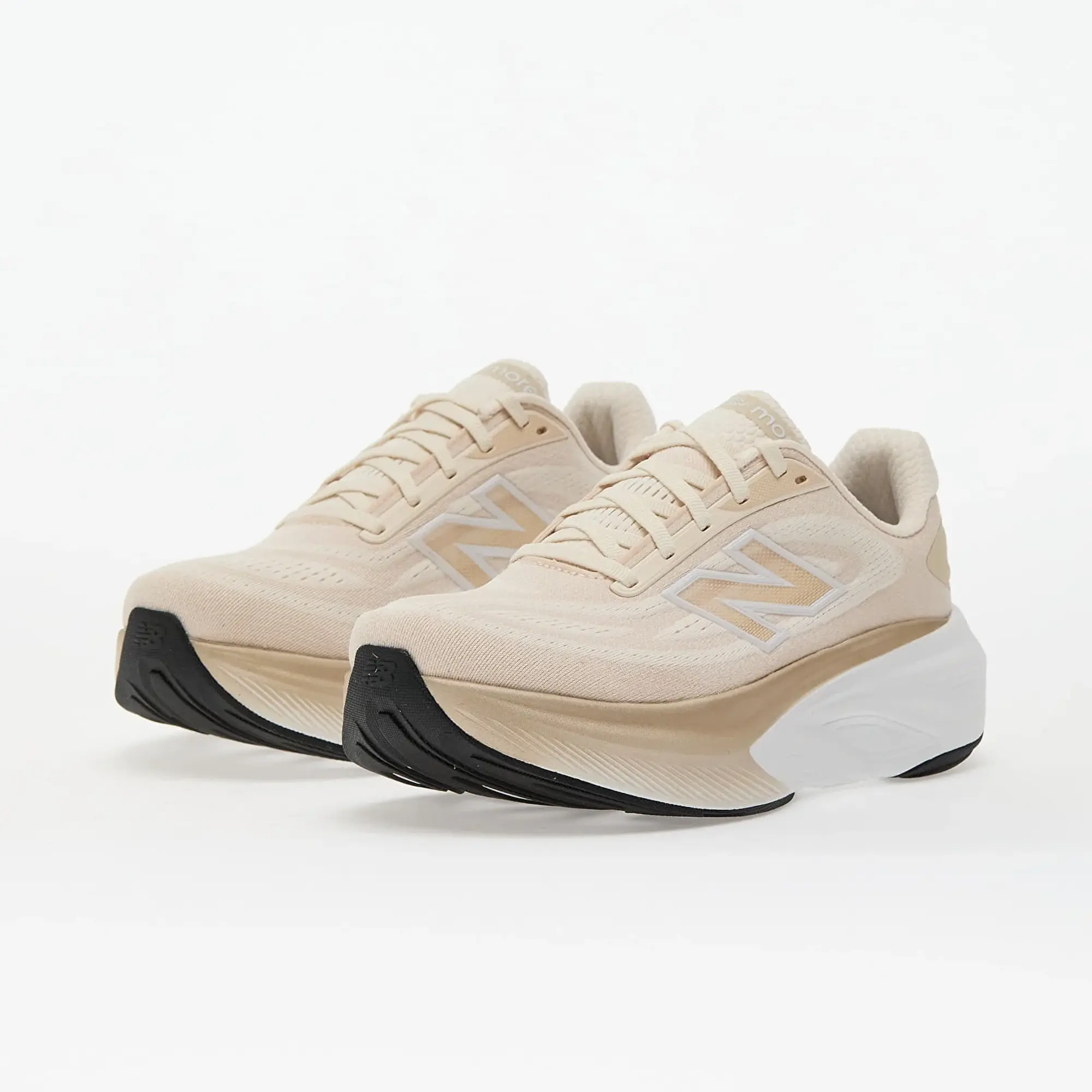 New Balance Women's Fresh Foam X More v6 in Beige/White Synthetic