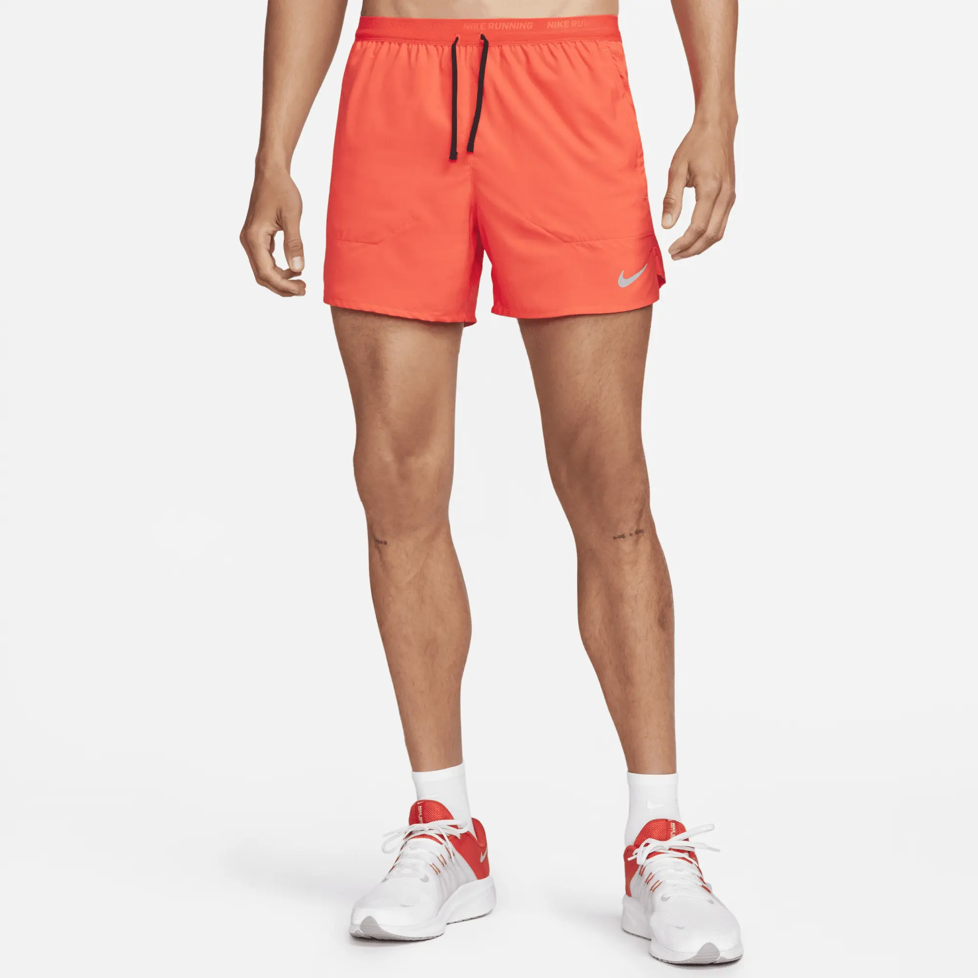 Nike Stride Men's Dri-FIT 13cm (approx.) Brief-Lined Running Shorts - Red - Recycled Polyester Minimum
