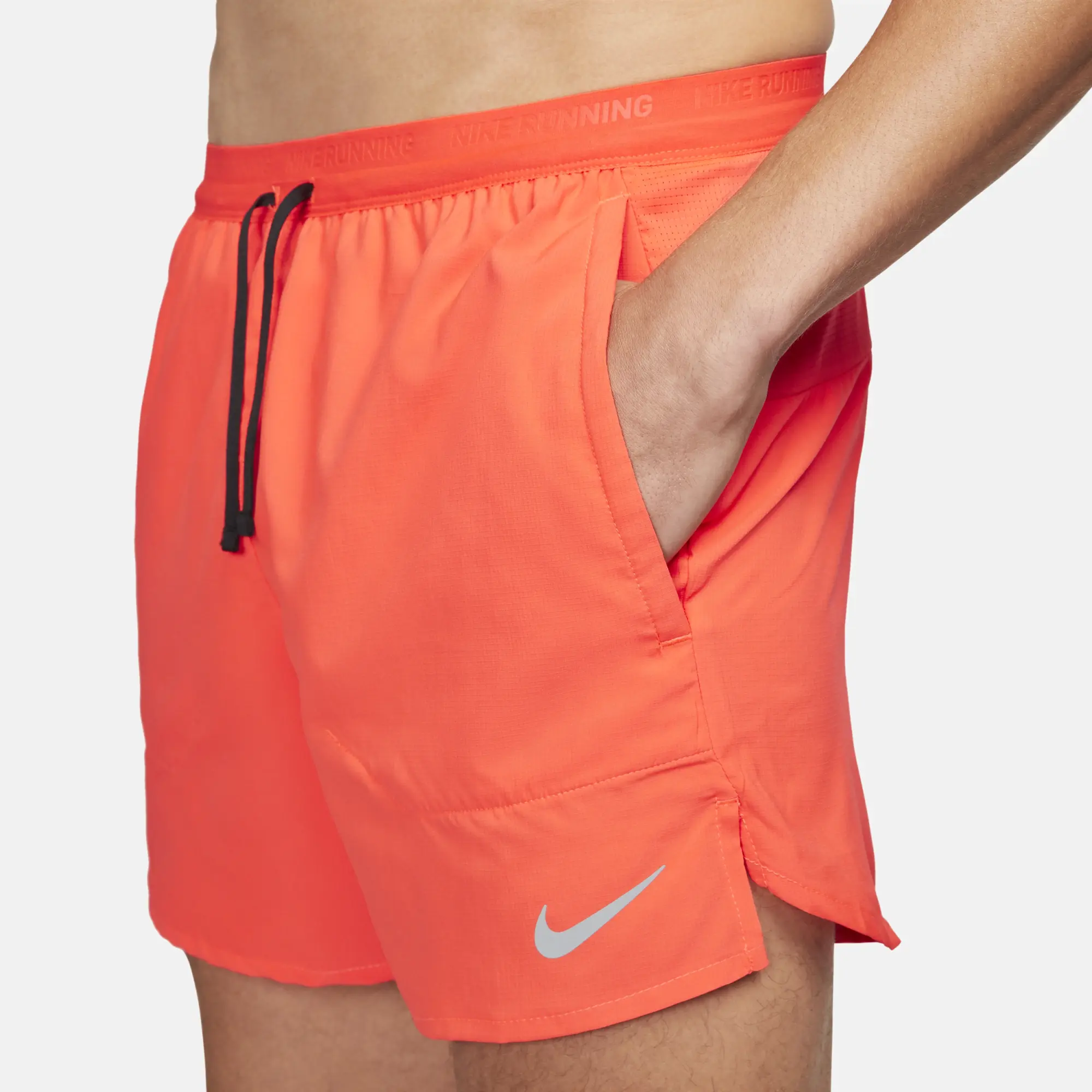 Nike Stride Men's Dri-FIT 13cm (approx.) Brief-Lined Running Shorts - Red - Recycled Polyester Minimum