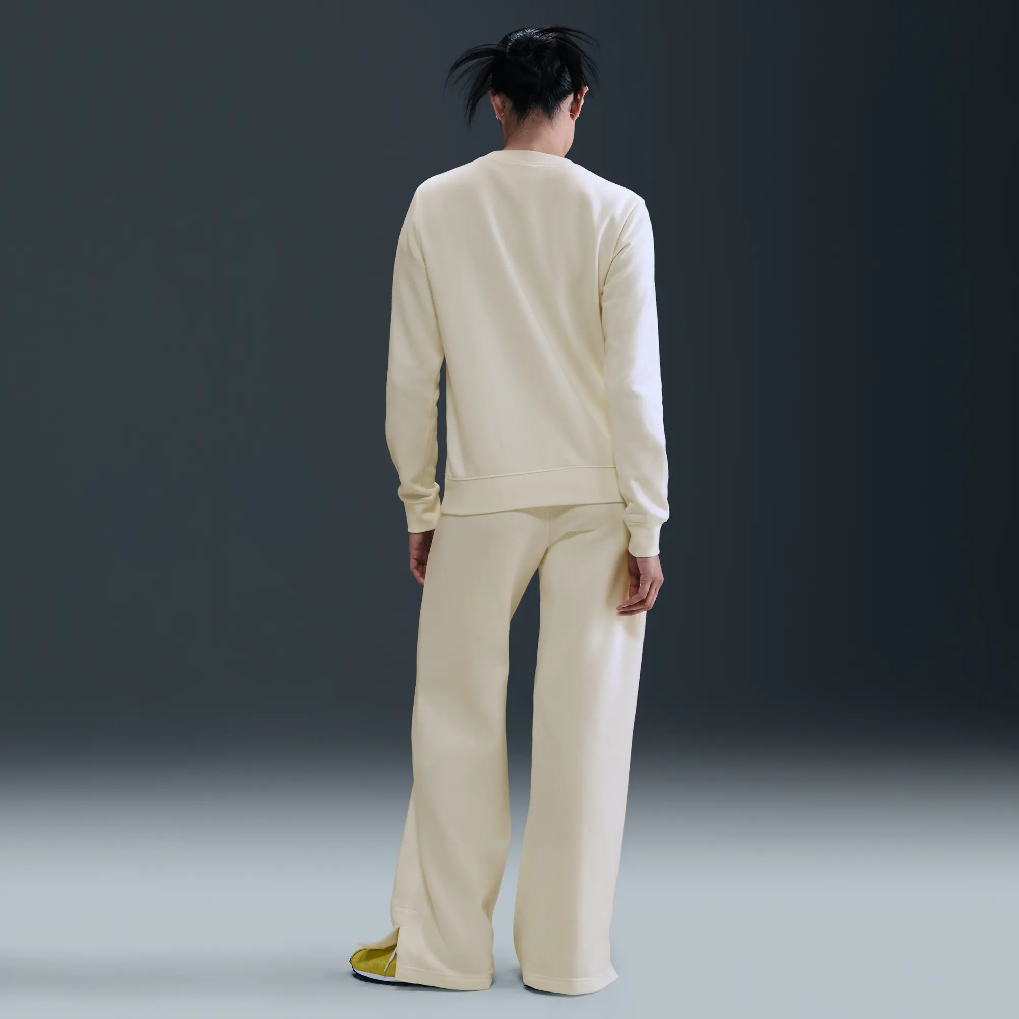 Nike Sportswear Women's Wide-Leg Trousers - White - Fleece