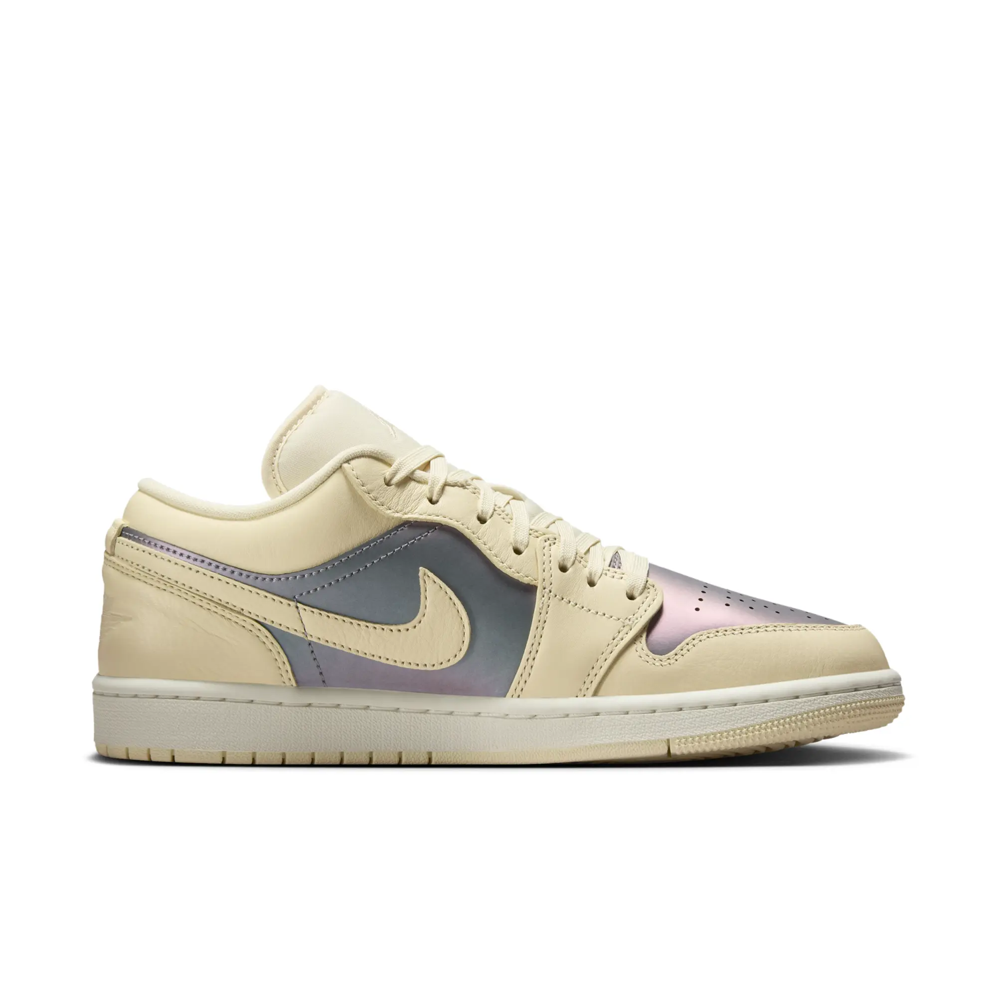 Nike Air Jordan 1 Low SE Women's Shoes - Brown