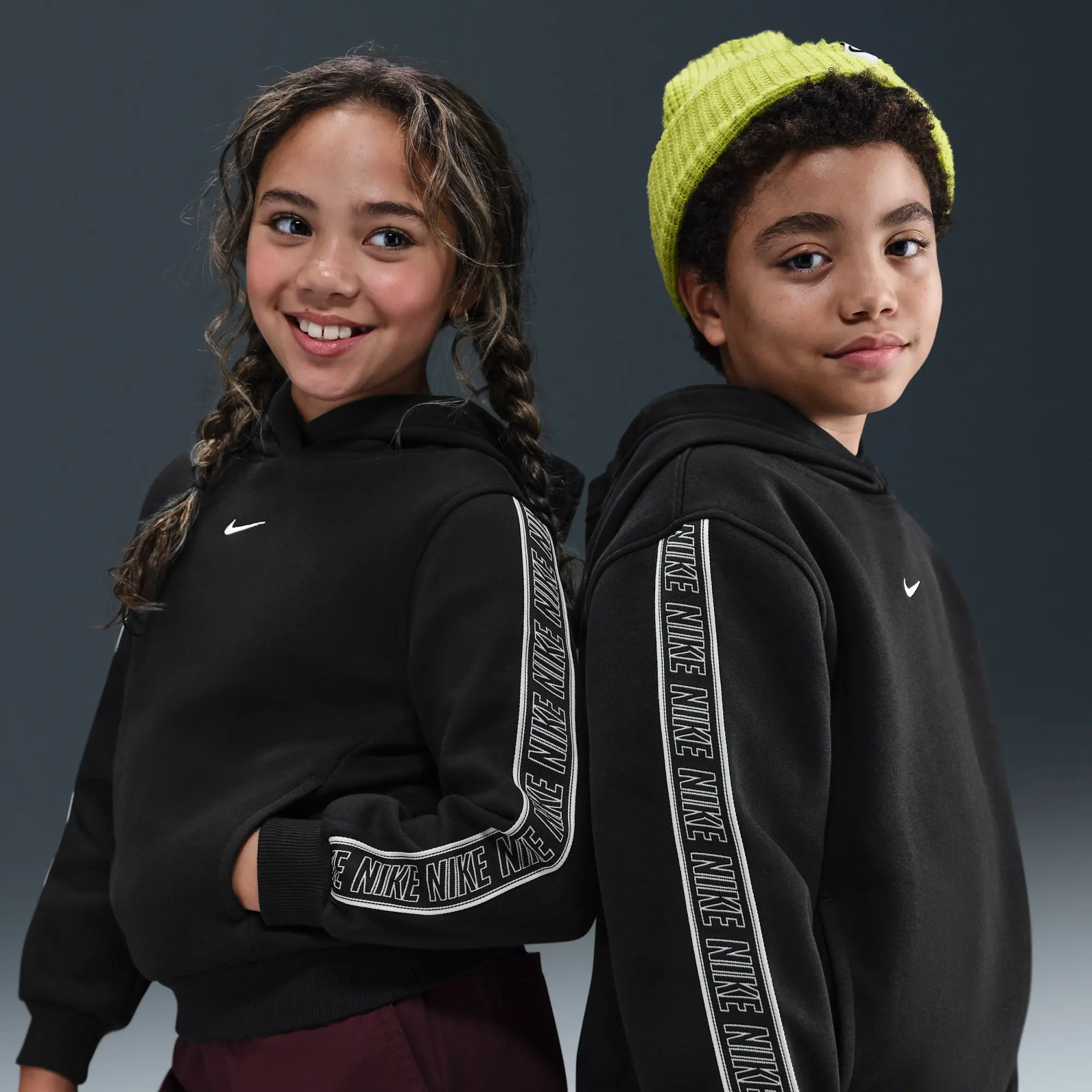 Nike Sportswear Club Fleece Older Kids' Pullover Hoodie - Black - Fleece