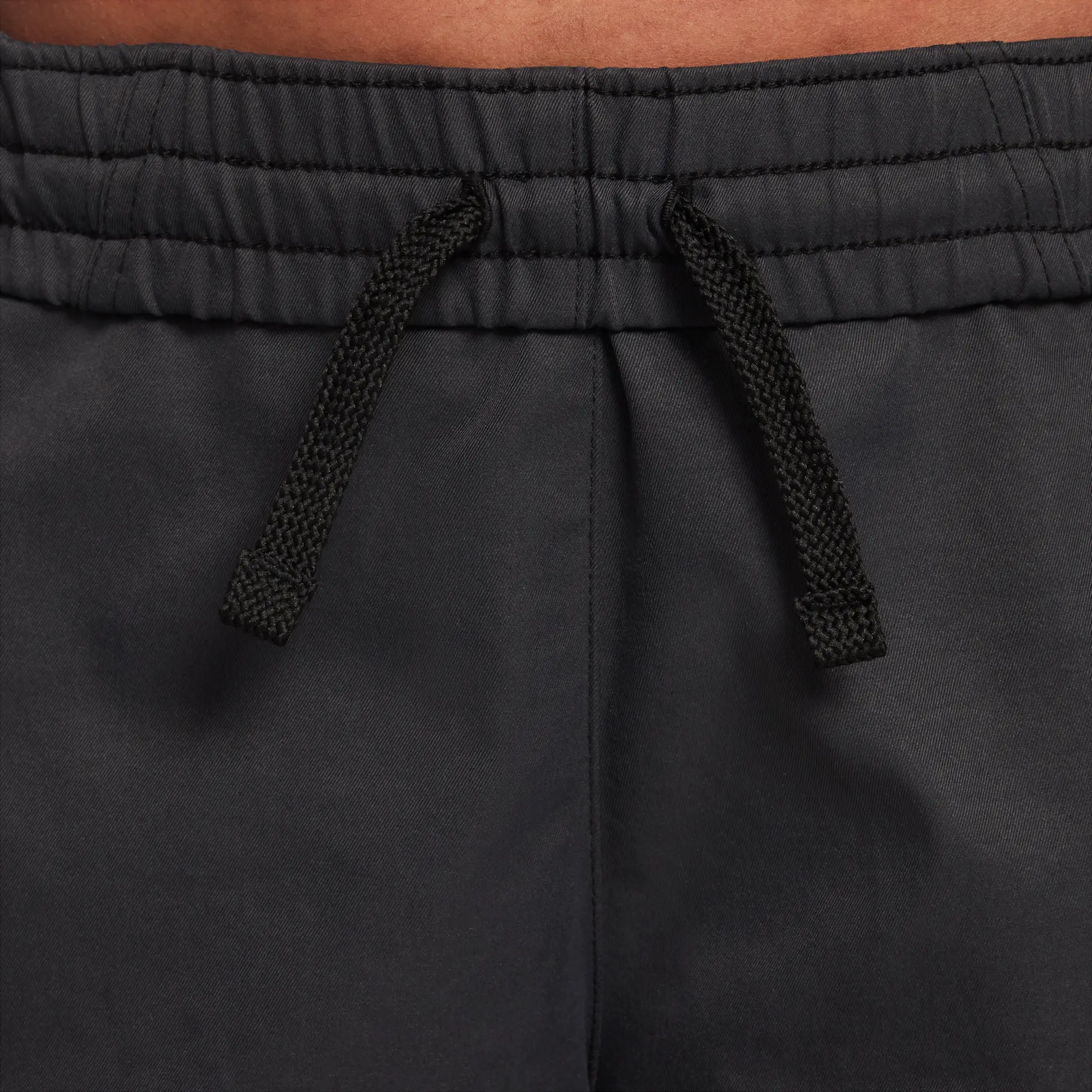 Nike Sportswear Older Kids' (Girls') Woven Wide-Leg Trousers - Black