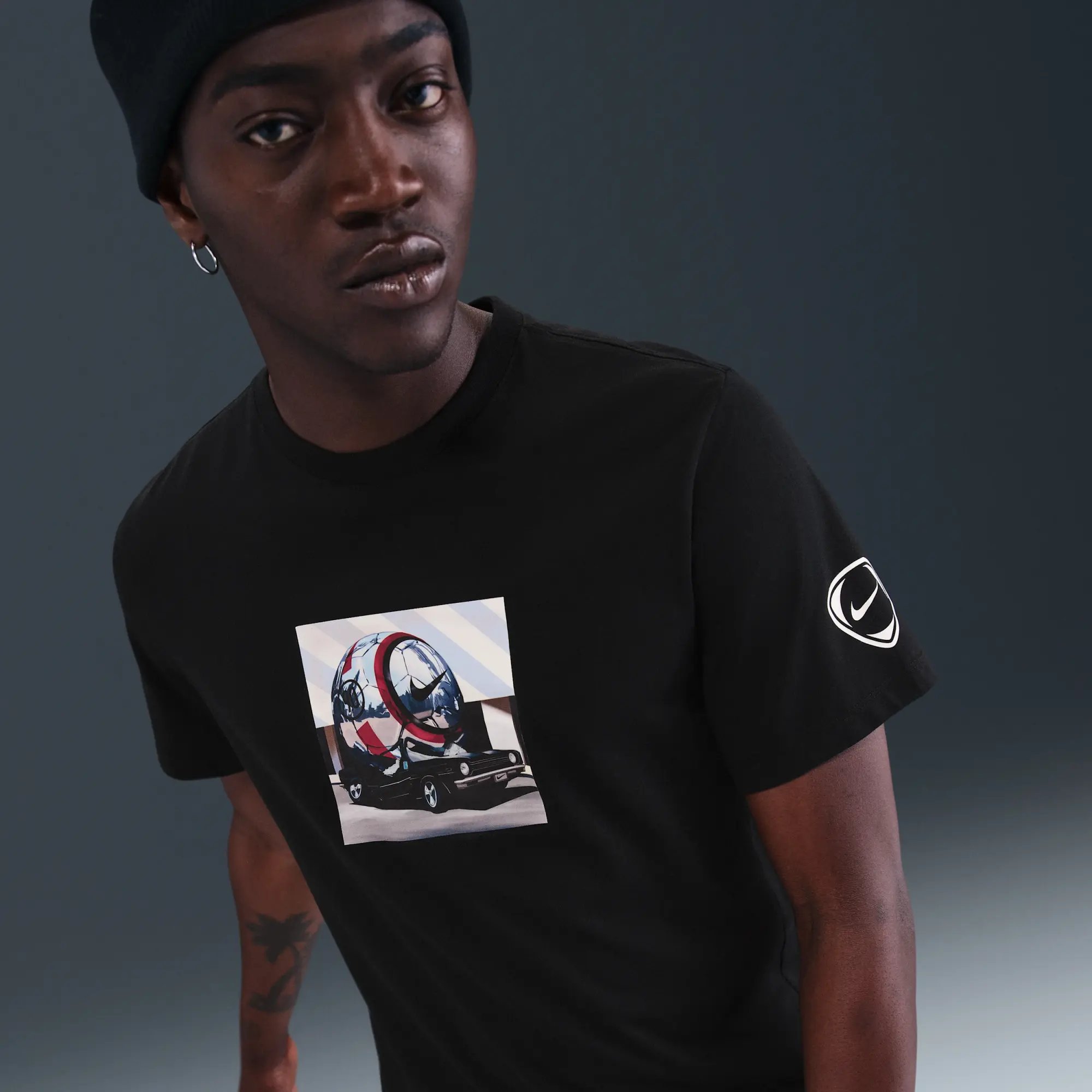 Nike Men's Football T-Shirt - Black