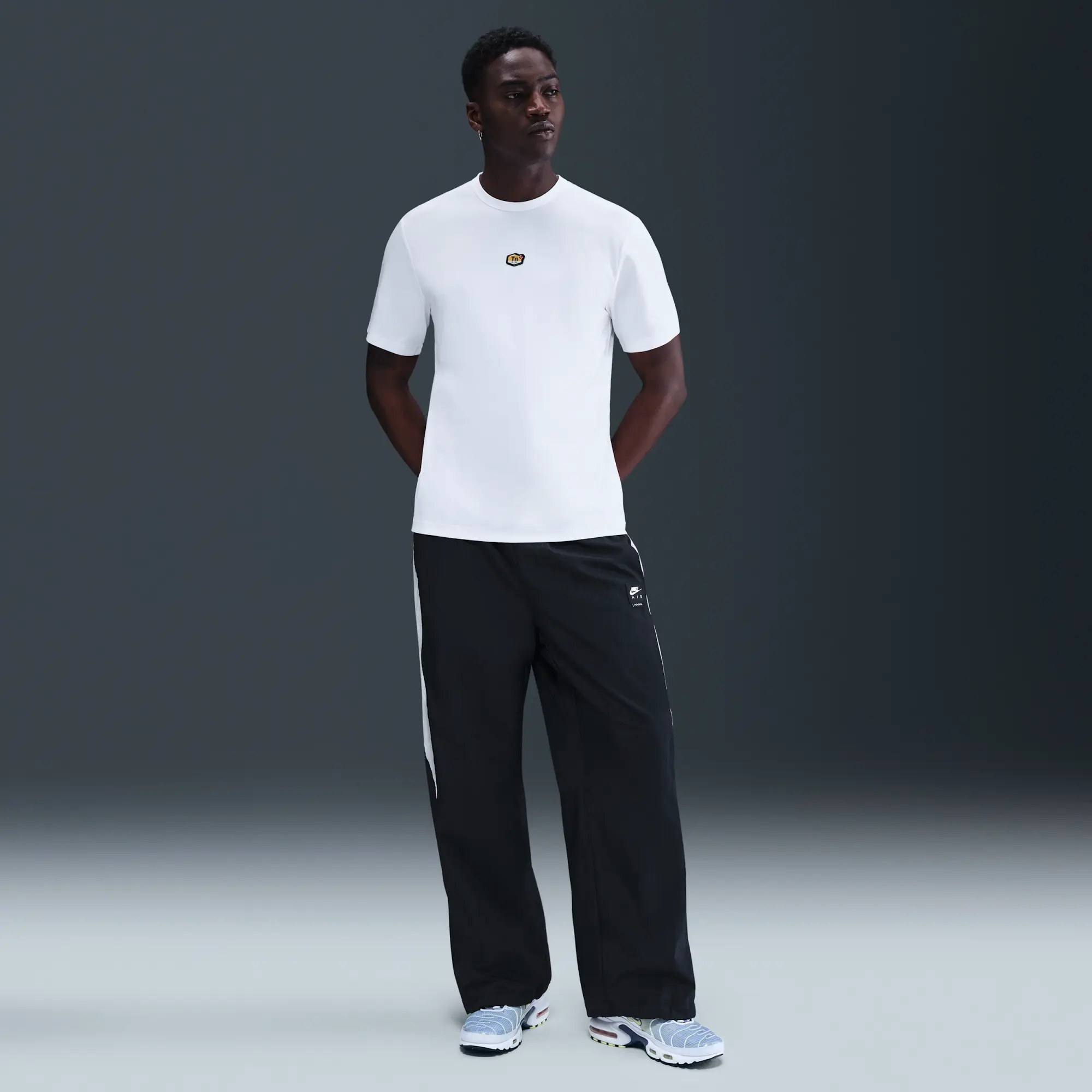 Nike Sportswear Men's T-Shirt - White - Polyester