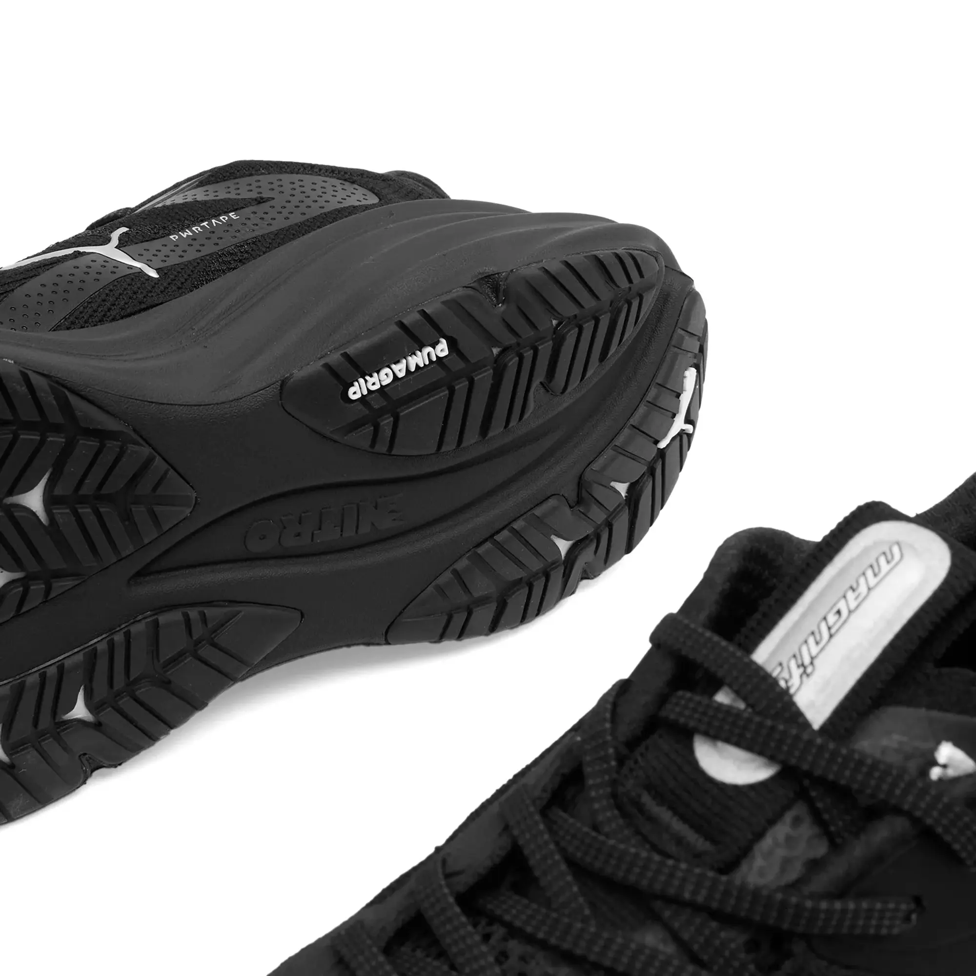 Puma Magnify NITRO 3 Sneaker Black/Silver