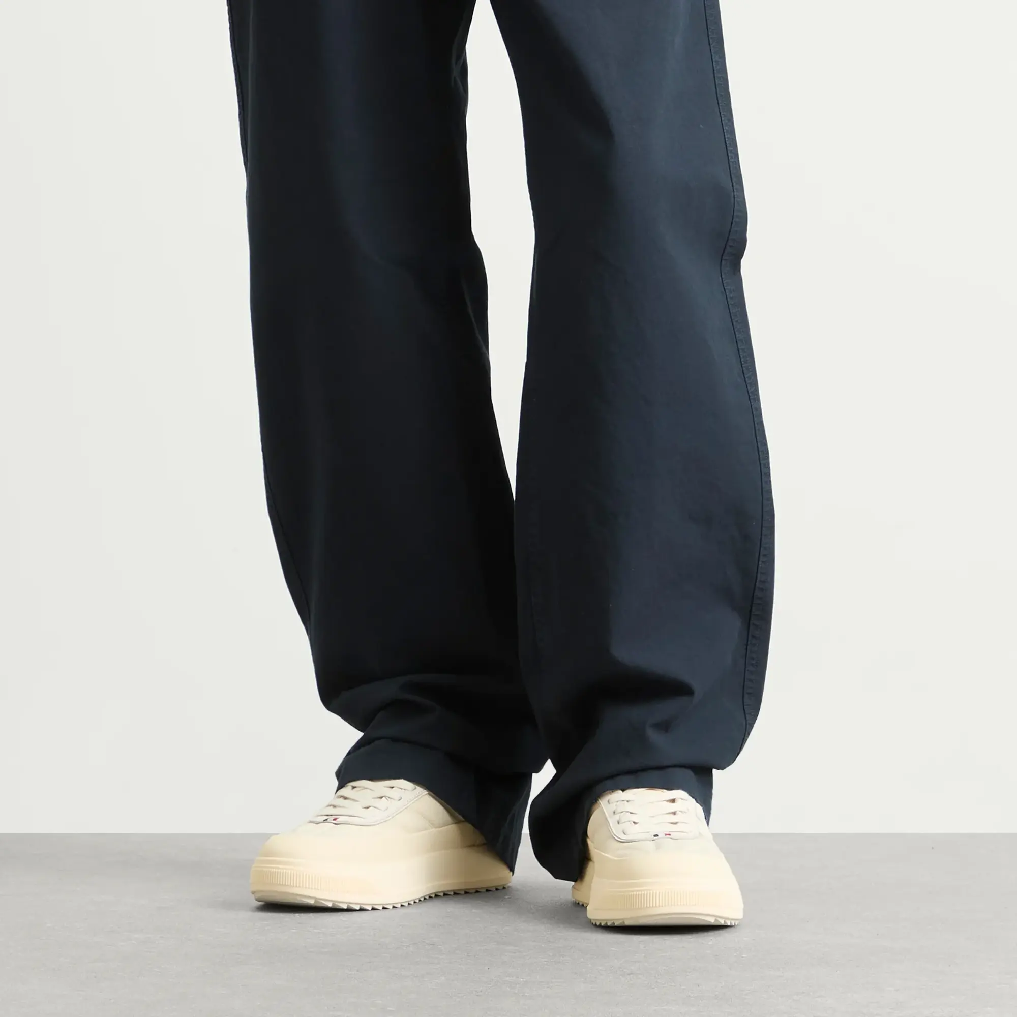 Moncler Men's Monpulse Low Top Sneakers White