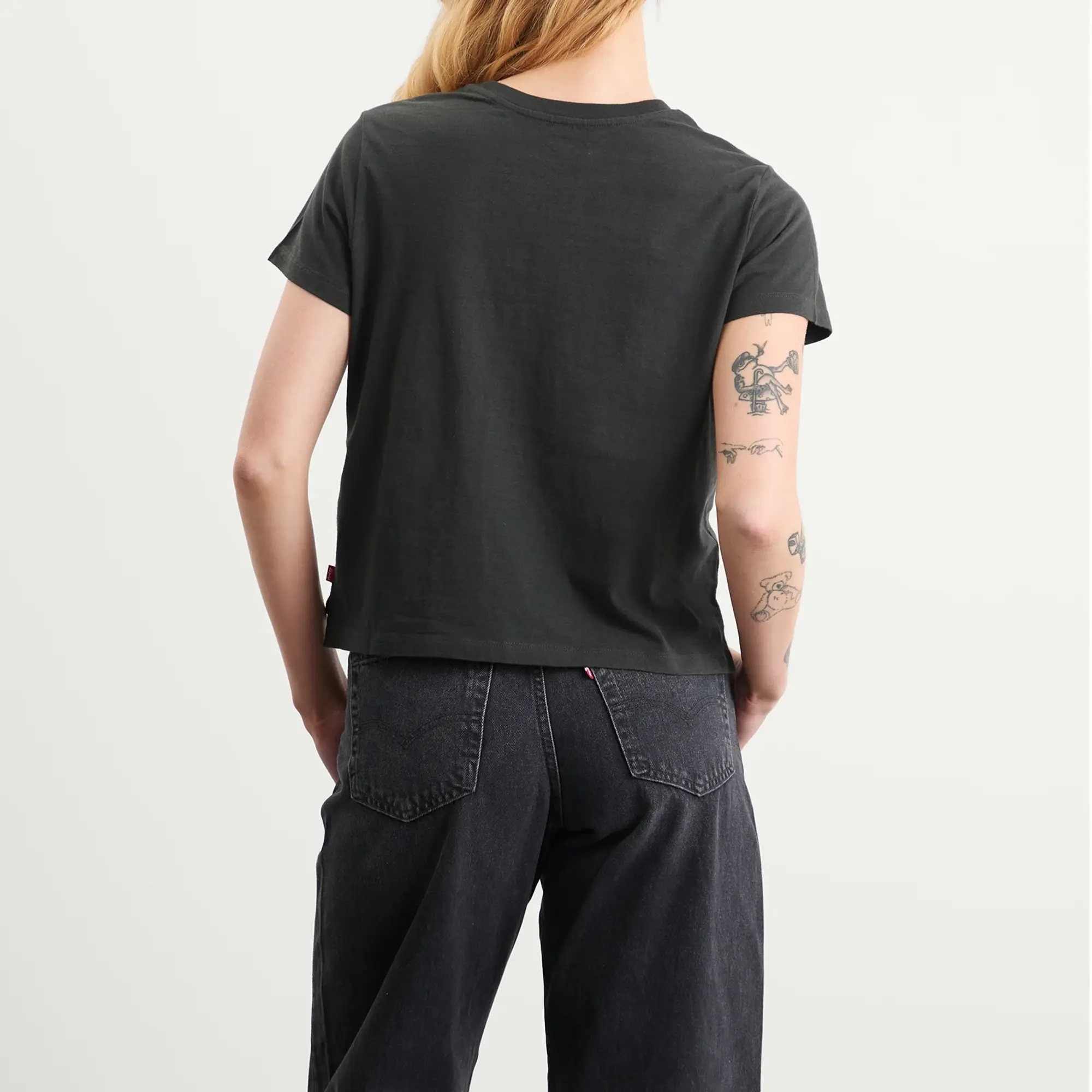 Levi's Women's Horse Print T-Shirt Pirate Black
