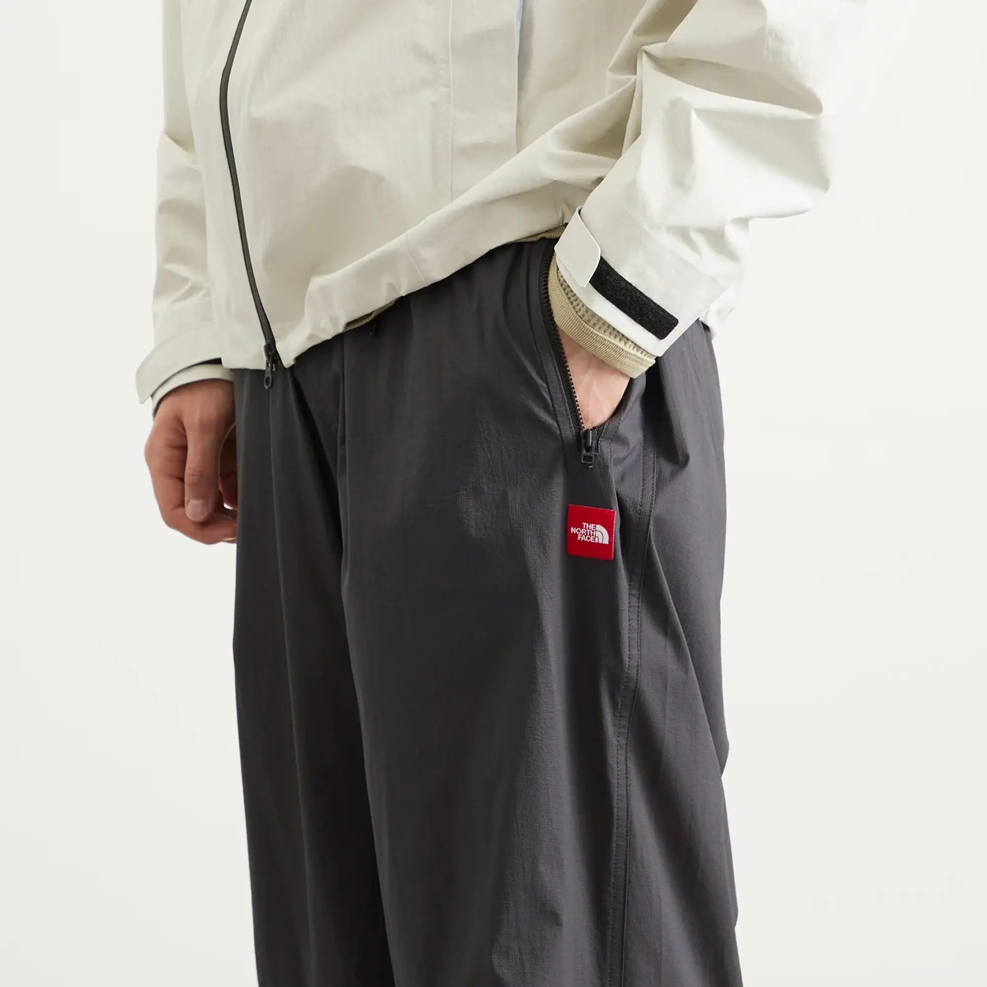 The North Face Men's Redbox Packable Wind Trousers Obsidian