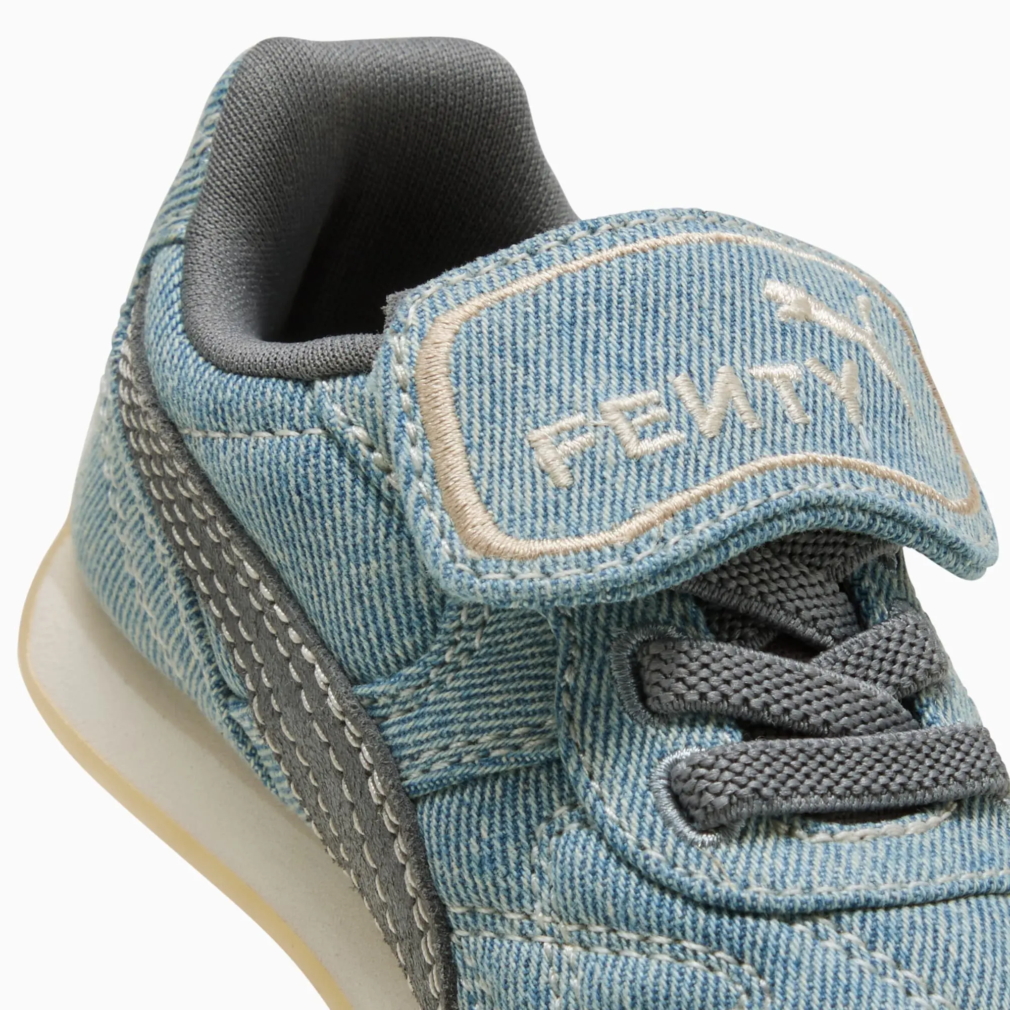 Fenty x PUMA x Smurfs Avanti Sneakers Toddlers, Slate Sky, size 3