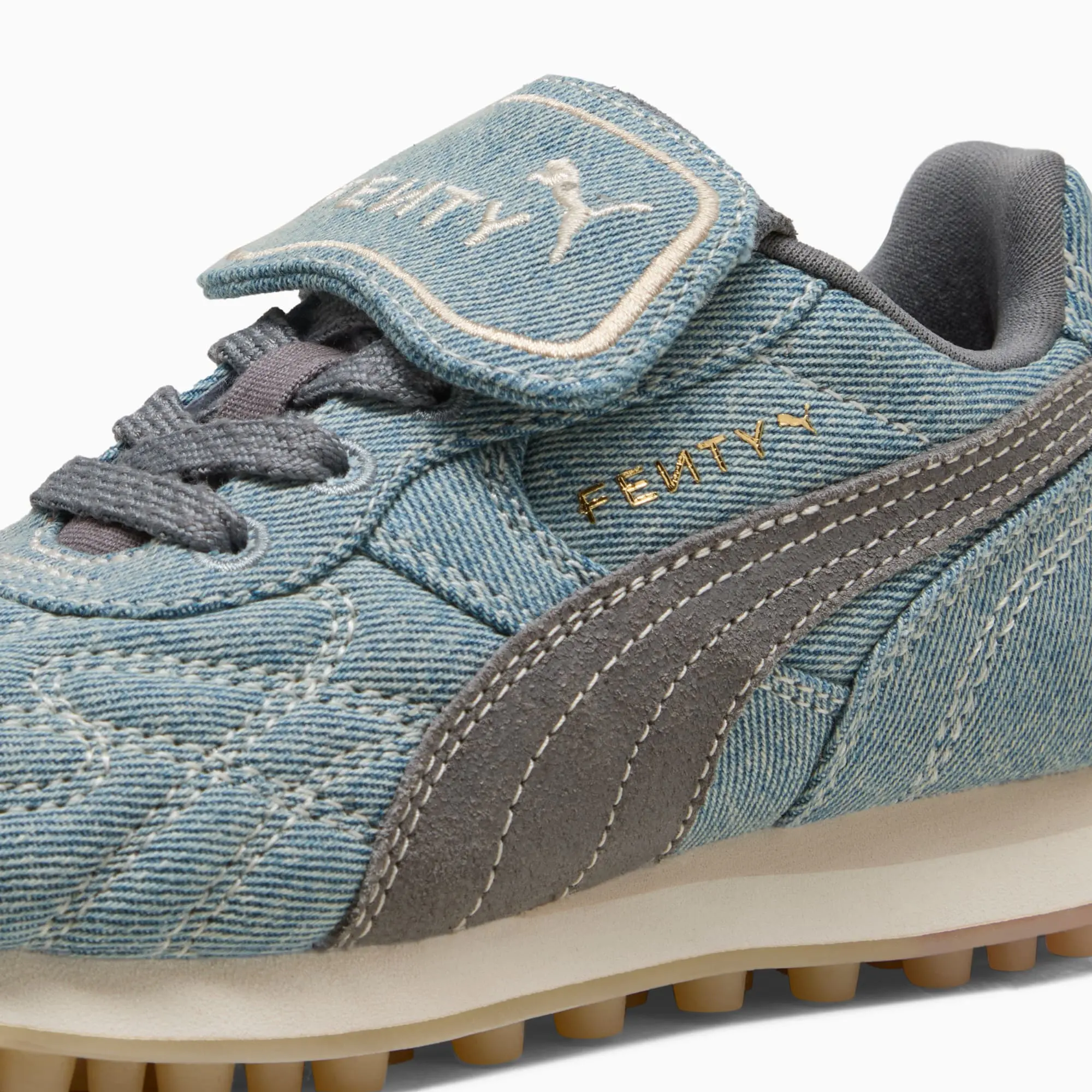 Fenty x PUMA x Smurfs Avanti Sneakers Kids, Slate Sky, size 1