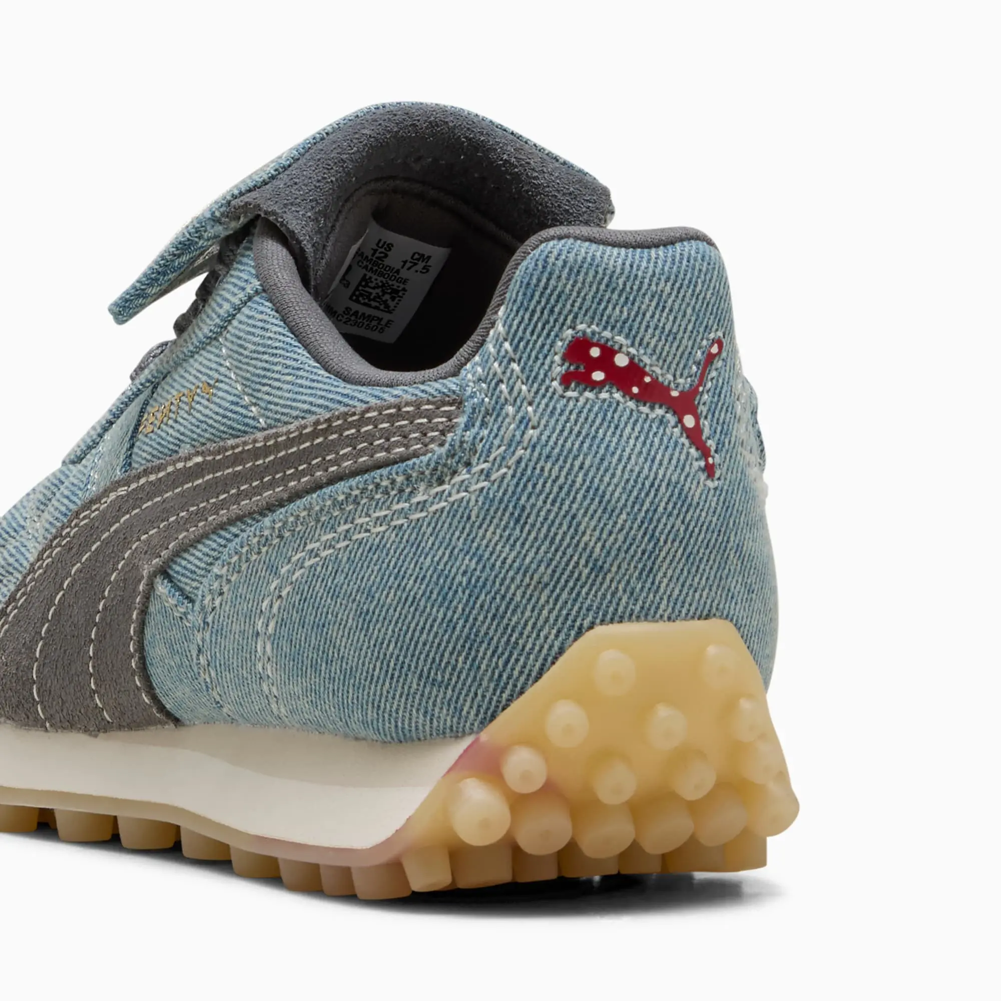 Fenty x PUMA x Smurfs Avanti Sneakers Kids, Slate Sky, size 1
