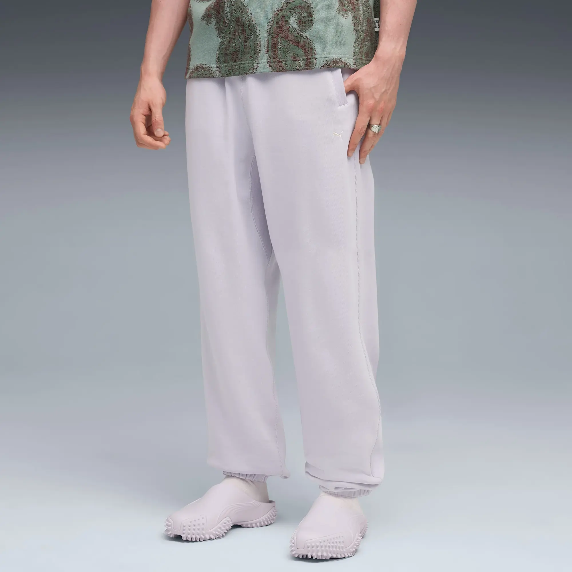 PUMA MMQ Sweatpants Men, Lilac Crush, size Large