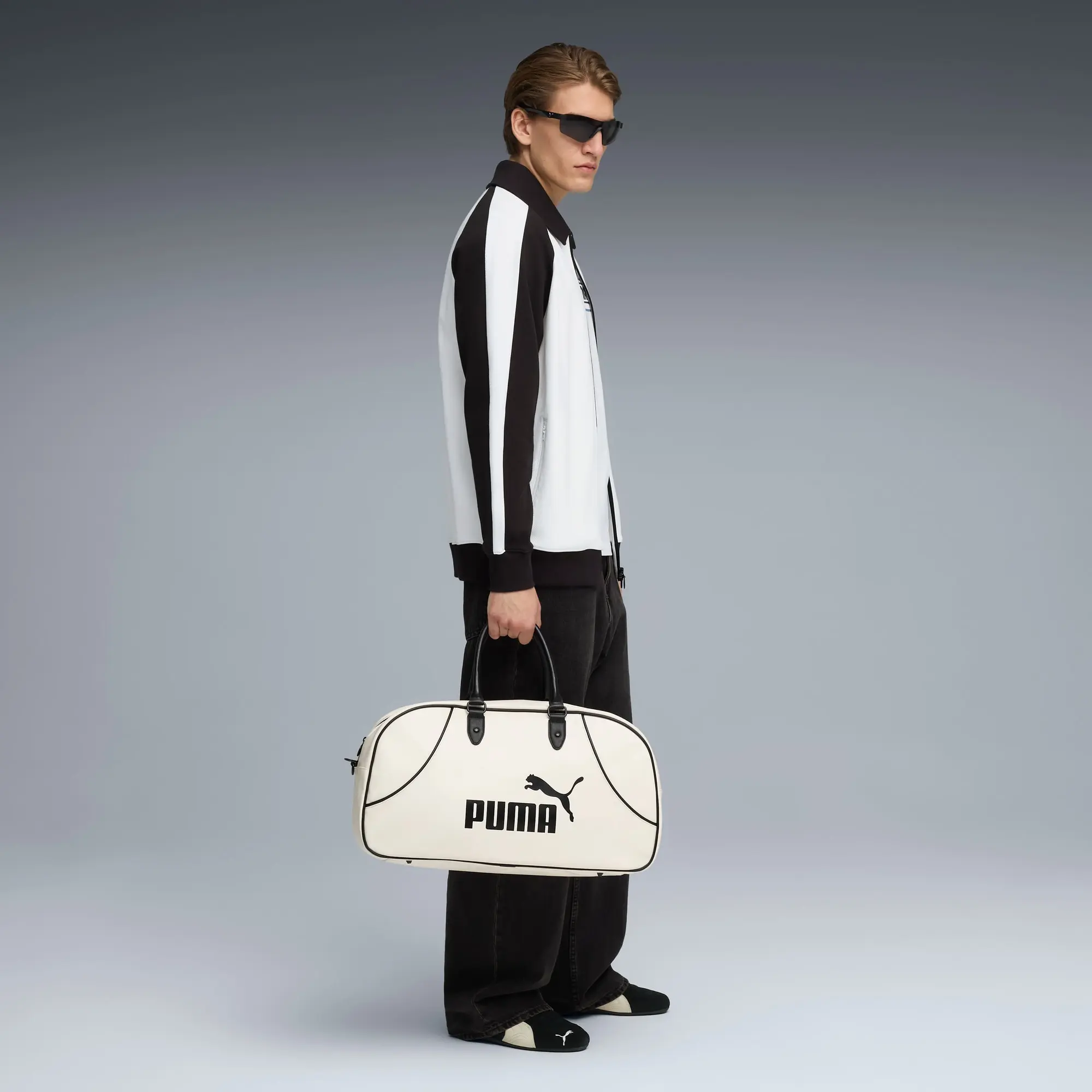 PUMA T7 Relaxed Wing Collar Track Jacket Unisex, White/Black, size Large