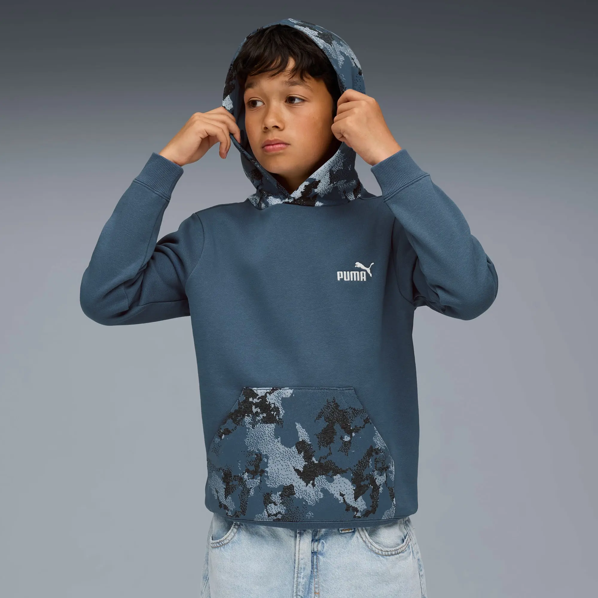 PUMA Essentials Camo Hoodie Youth, Dark Indigo, size 11-12 Youth