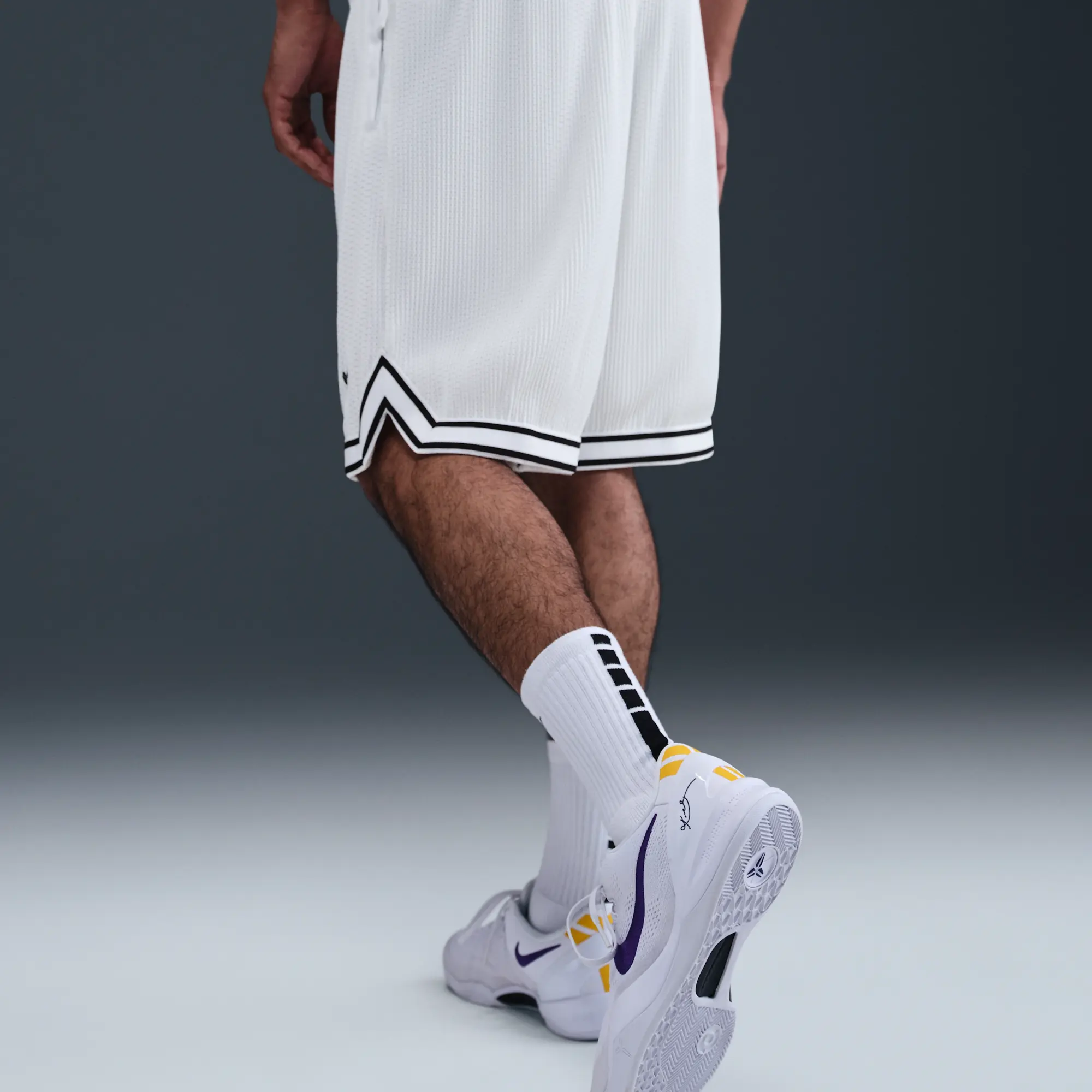 Nike Kobe Men's Pleated Basketball Shorts - White - Polyester