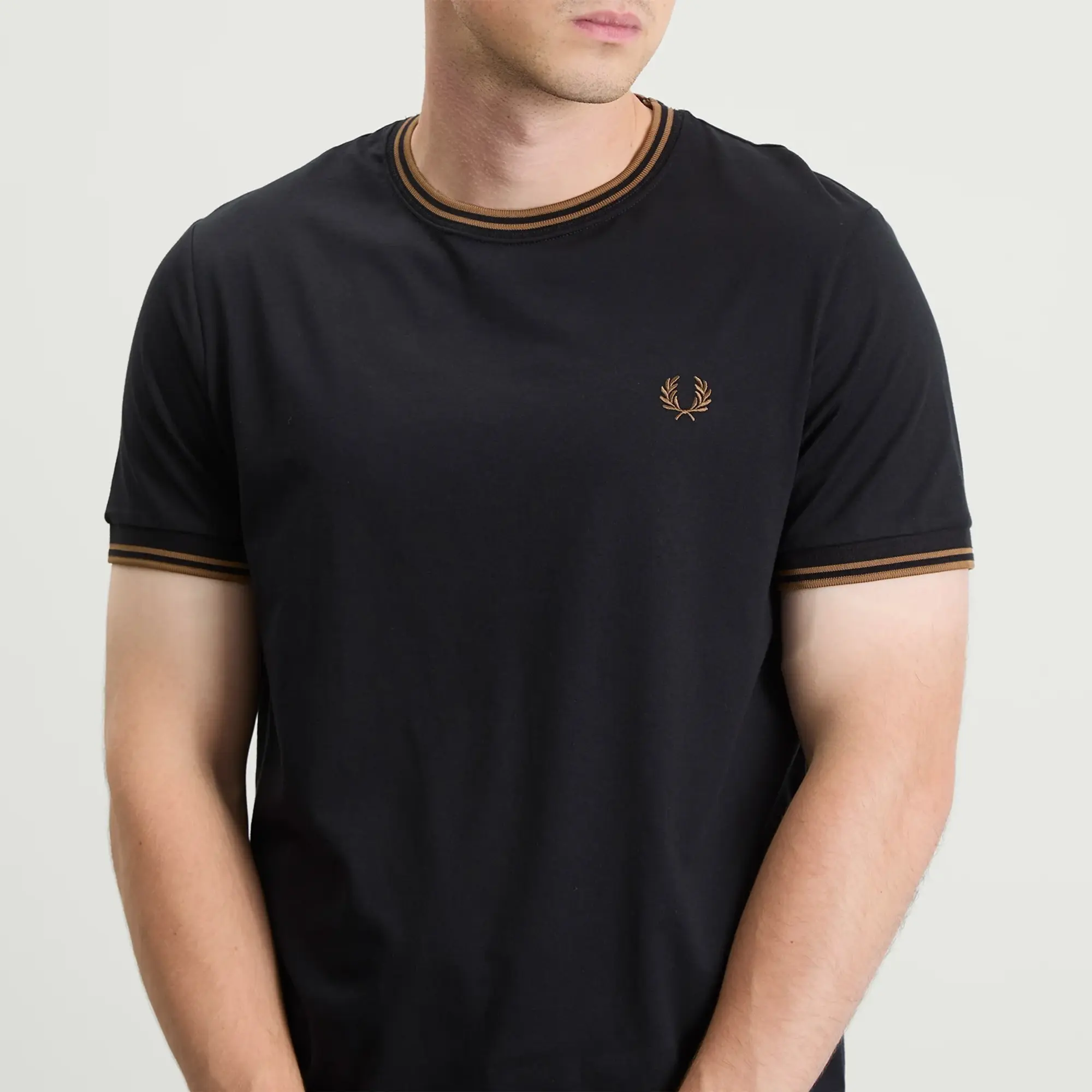 Fred Perry Men's Twin Tipped T-Shirt Whiskybrown/Ecru