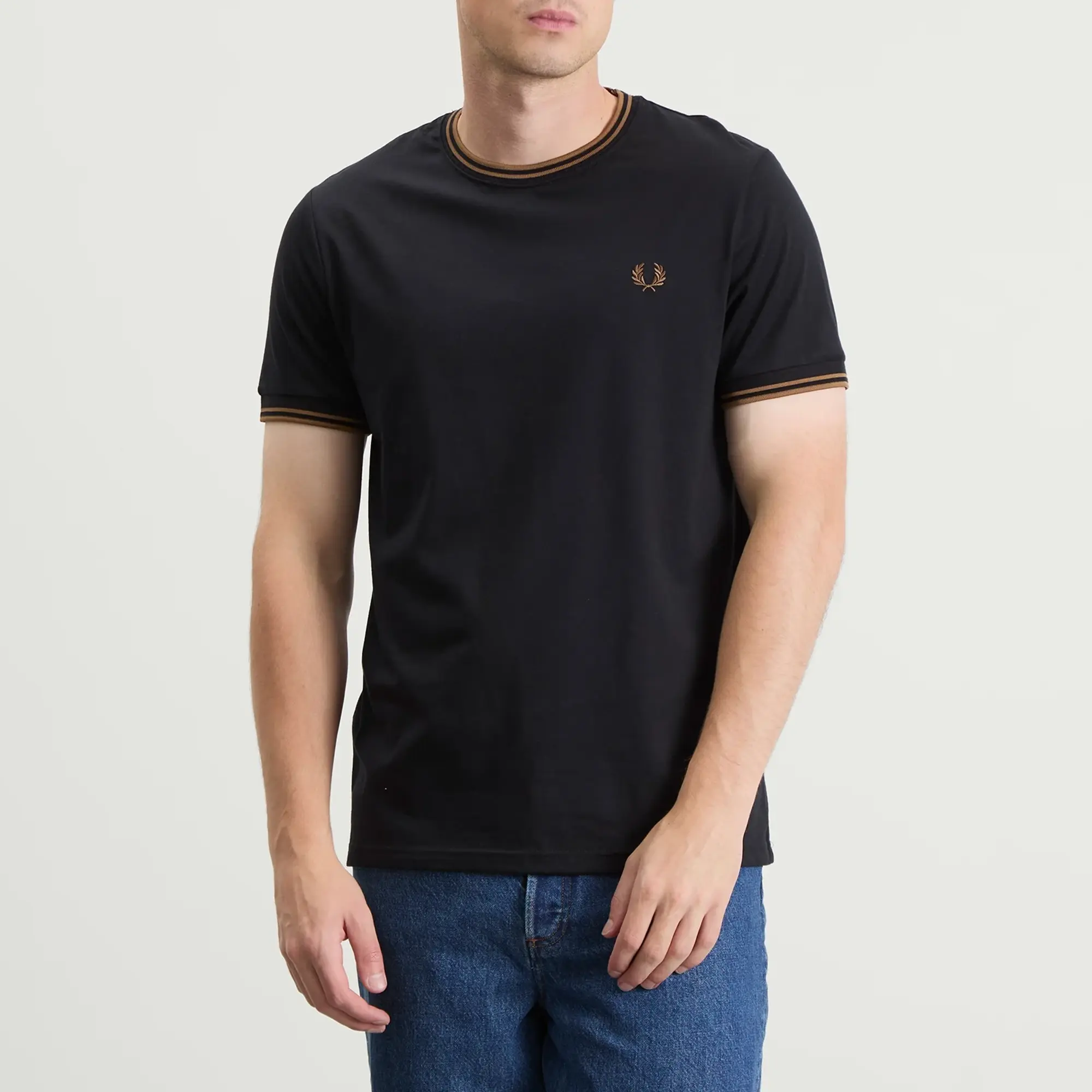 Fred Perry Men's Twin Tipped T-Shirt Whiskybrown/Ecru