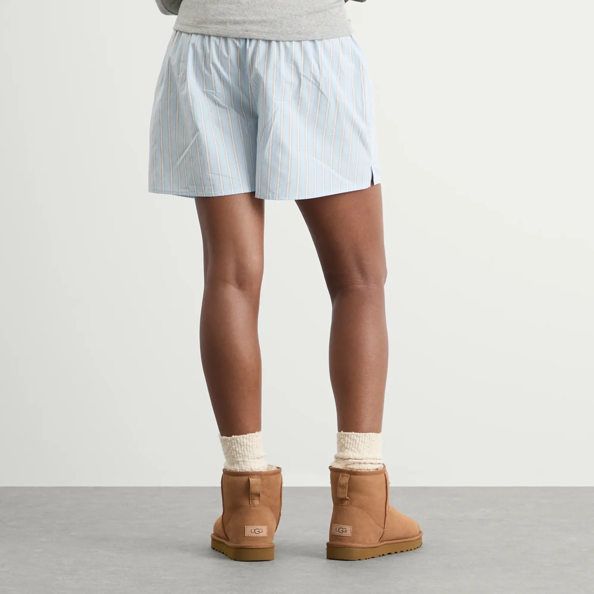 SUNDAYFRUITMARKET Women's Berry Farm Trunk Sky Blue