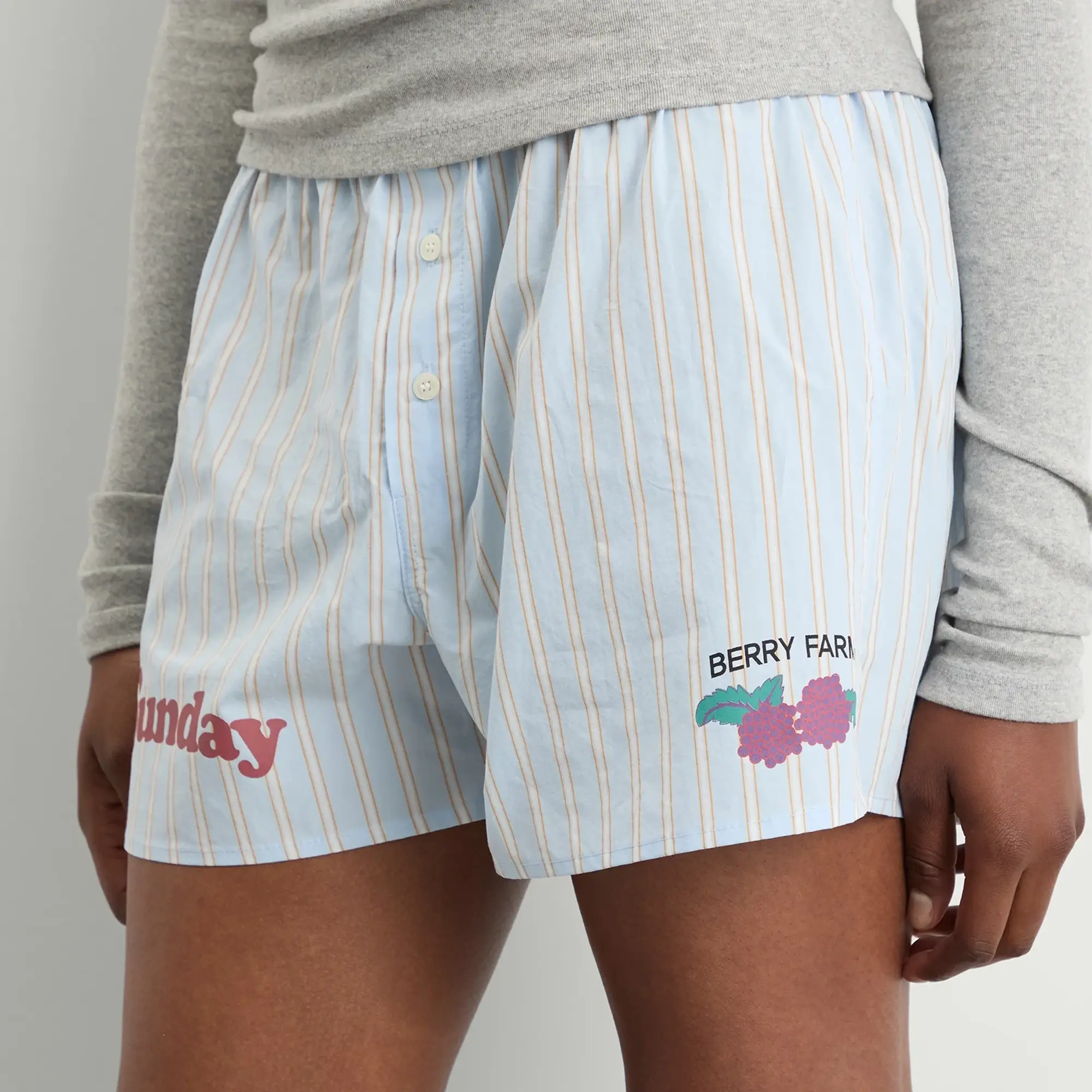 SUNDAYFRUITMARKET Women's Berry Farm Trunk Sky Blue