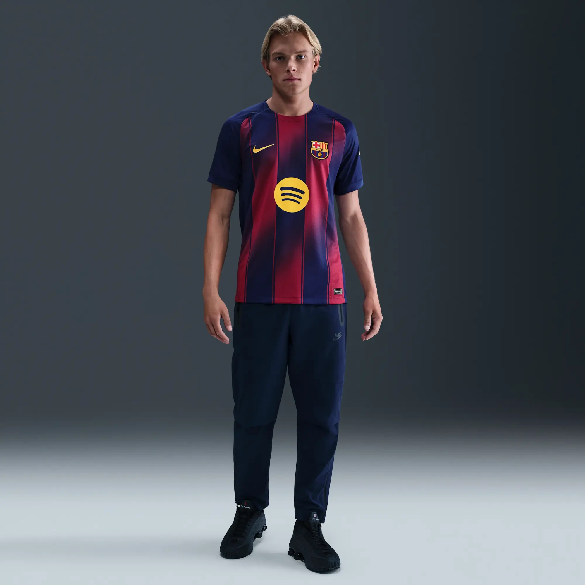 F.C. Barcelona 2025/26 Stadium Home Men's Nike Dri-FIT Football Replica Shirt - Blue - Polyester
