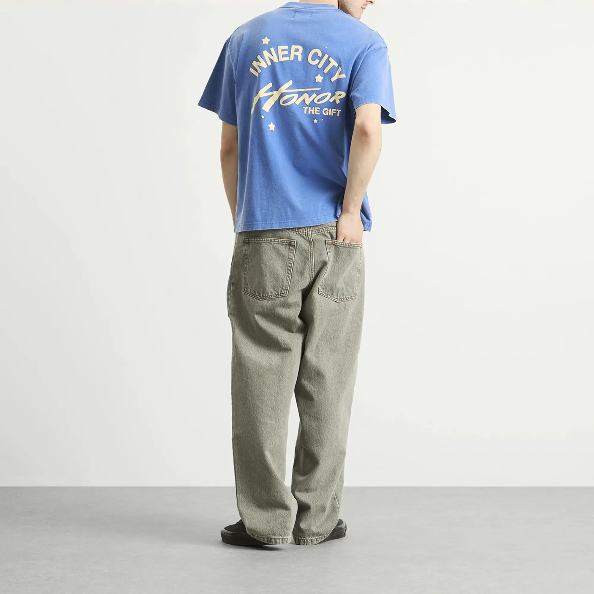 Honor the Gift Men's Live For The Moments T-Shirt Blue