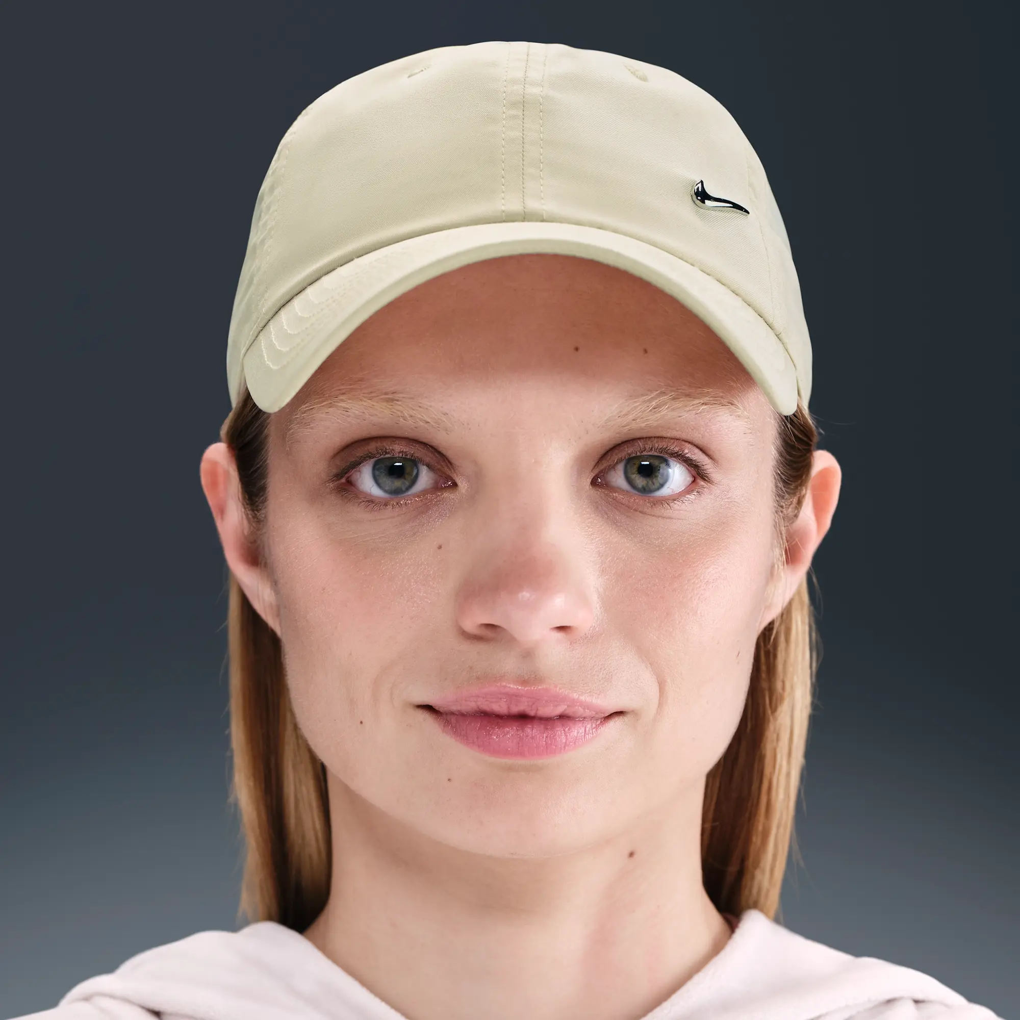 Nike Dri-FIT Club Unstructured Metal Swoosh Cap - Brown - Polyester