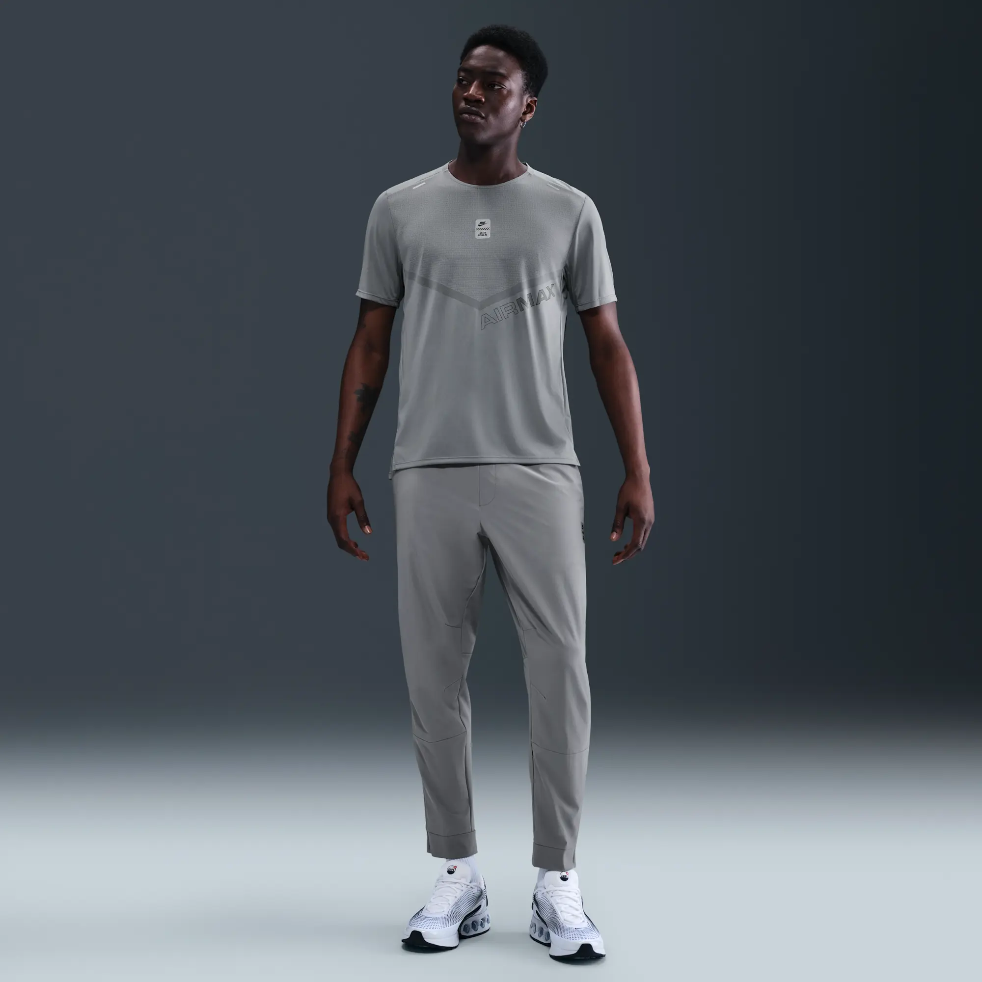 Nike Air Max Men's T-Shirt - Grey - Polyester