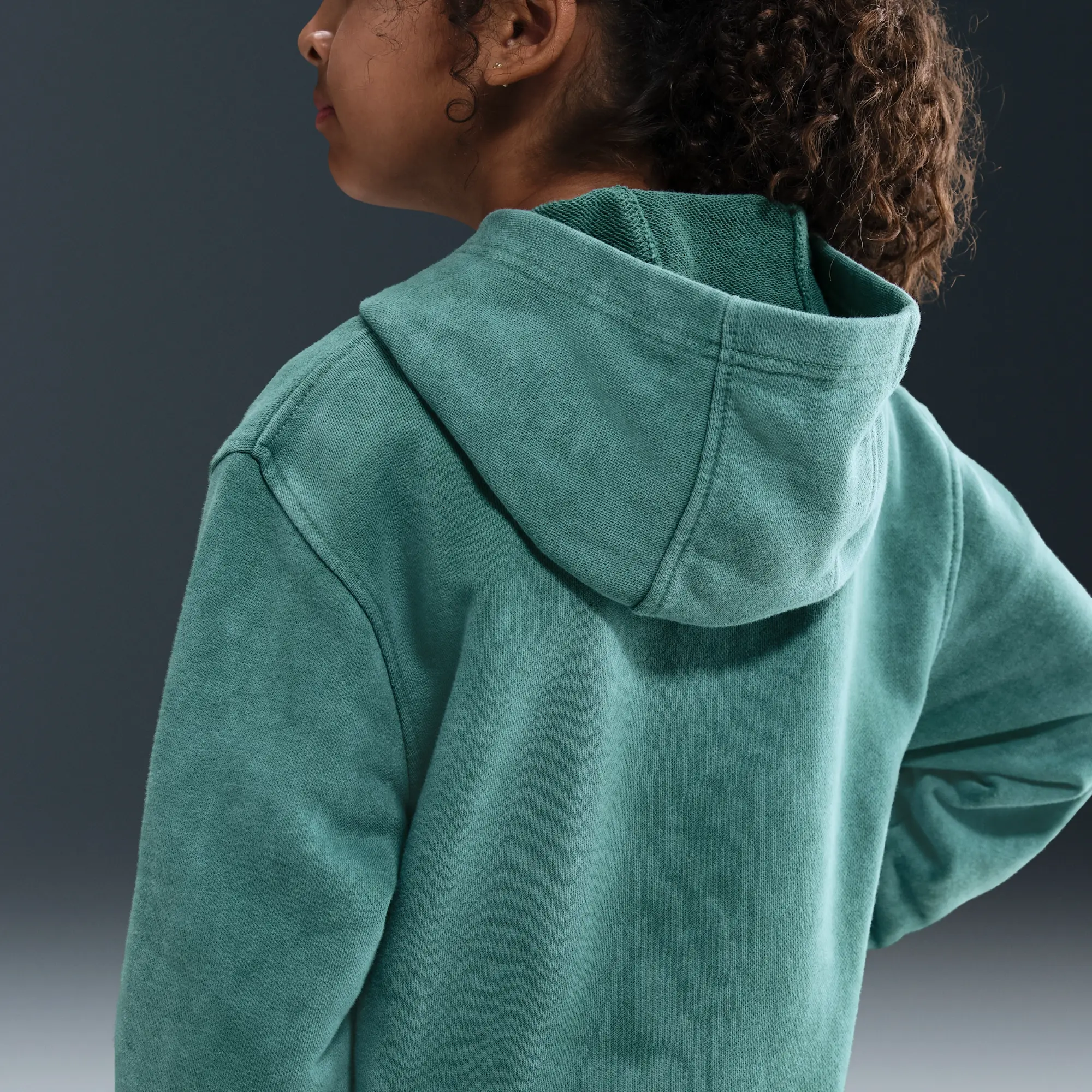 Nike Sportswear Older Kids' Pullover Hoodie - Green - Cotton/Polyester