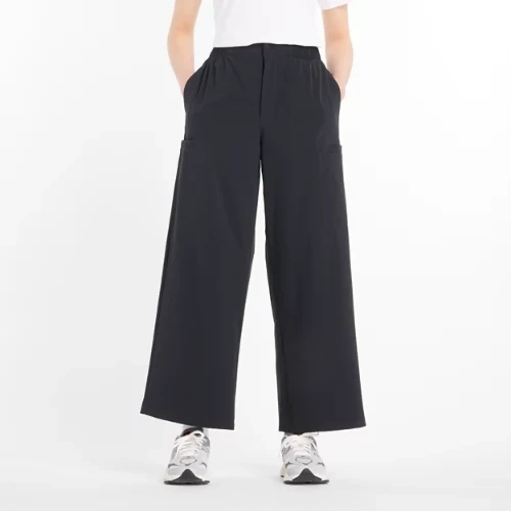 New Balance Women's NB Grey Wide Pant in Black Nylon