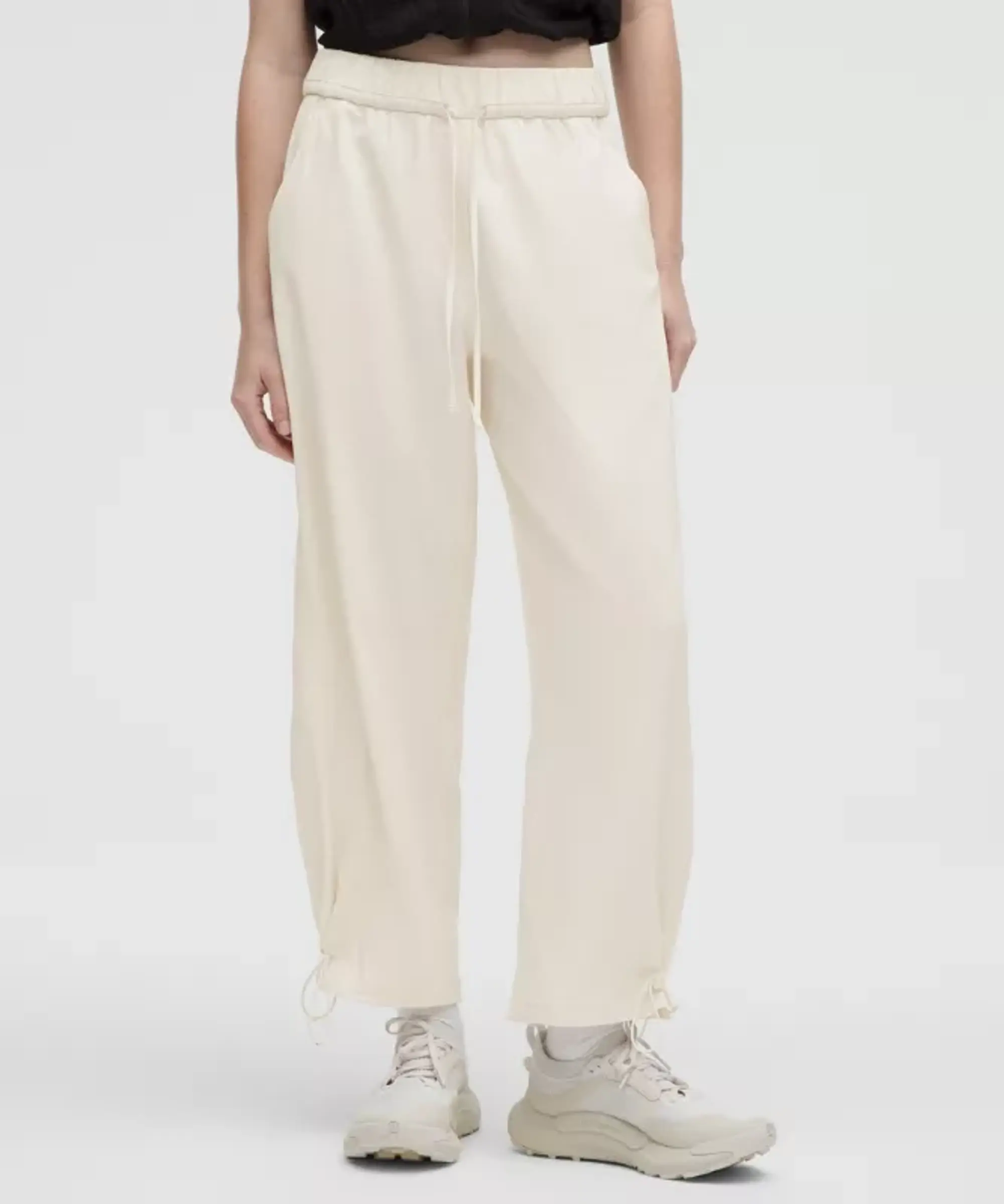 lululemon – Women's Cinchable Cuff High-Rise Joggers – Color White – Size L