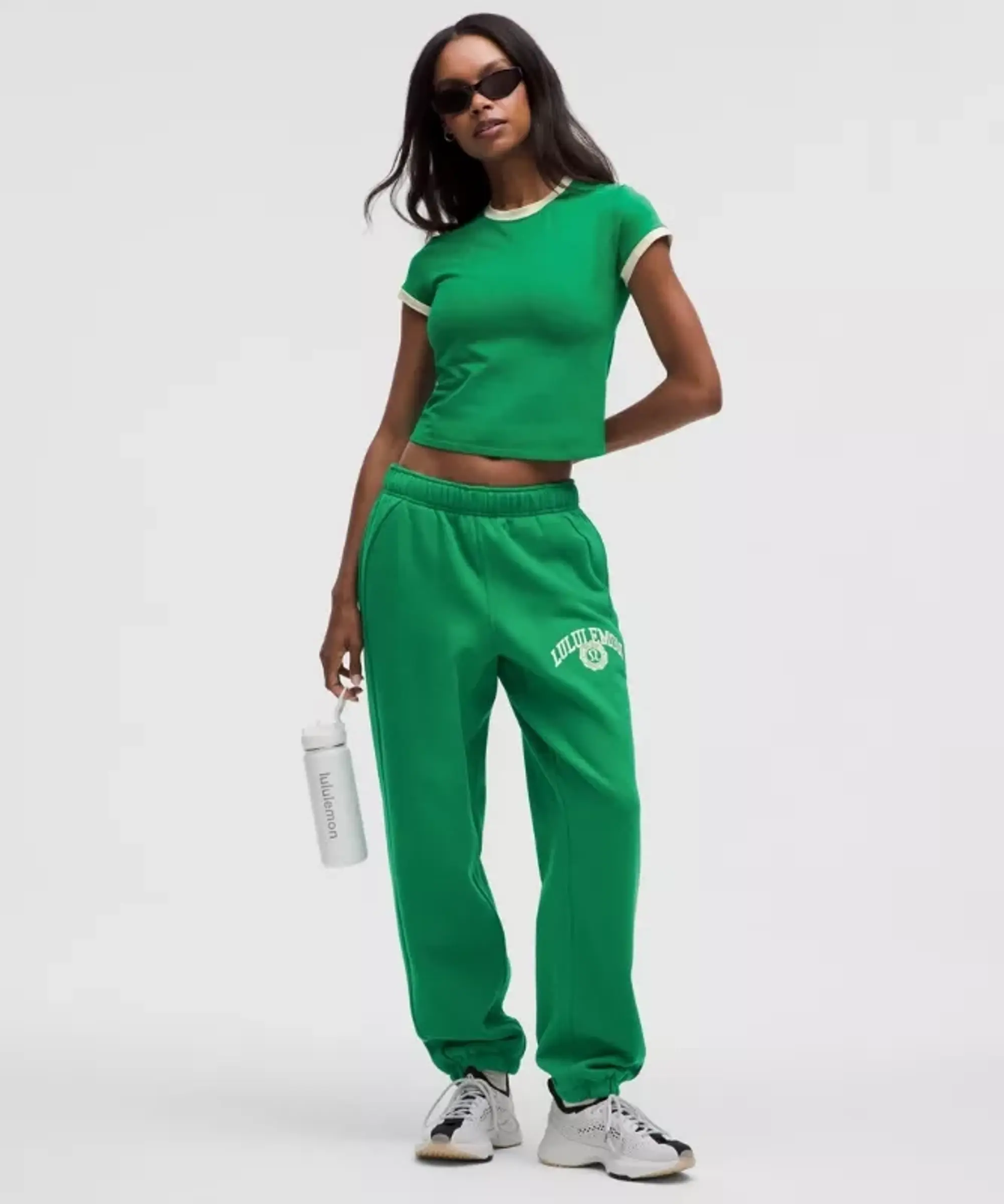 lululemon – Women's Scuba Mid-Rise Oversized Joggers Graphic – Color Green – Size L