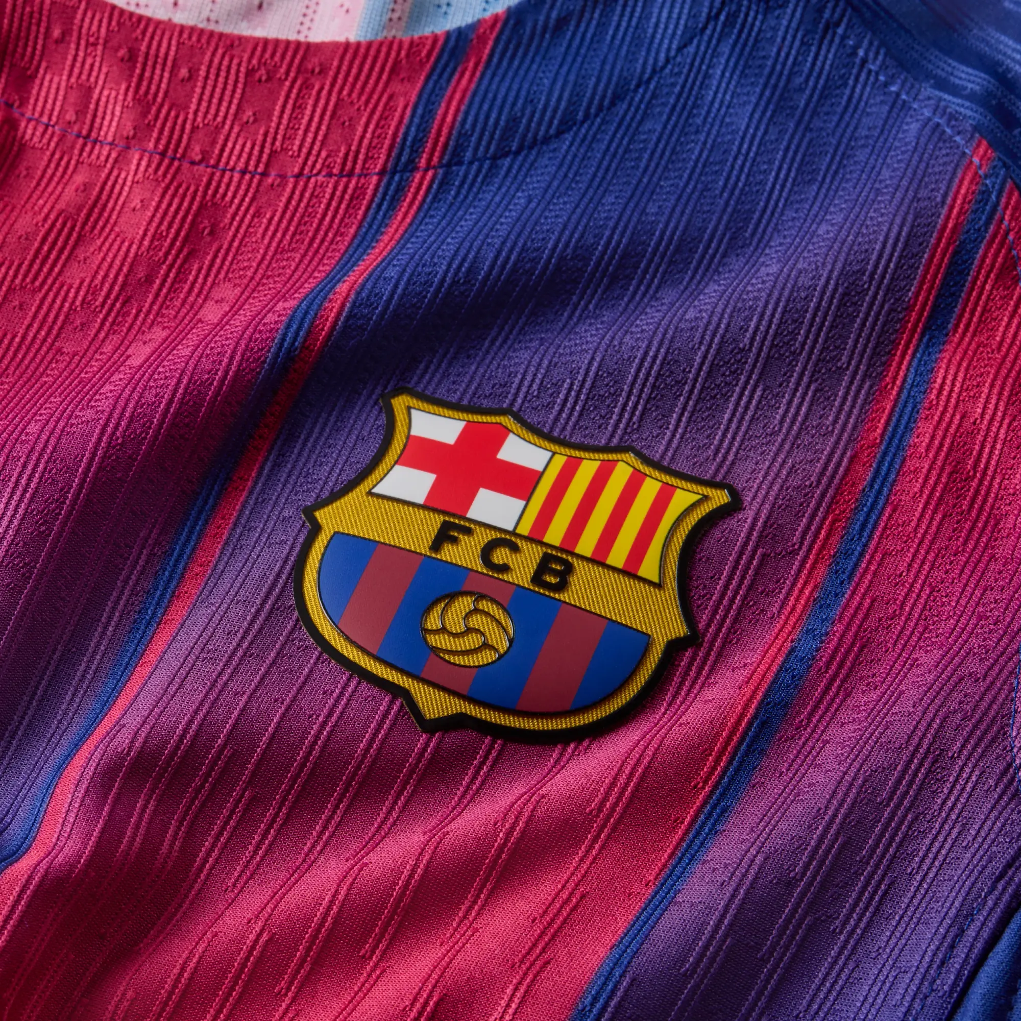 F.C. Barcelona 2025/26 Match Home Older Kids' Nike Dri-FIT ADV Football Authentic Shirt - Blue - Polyester