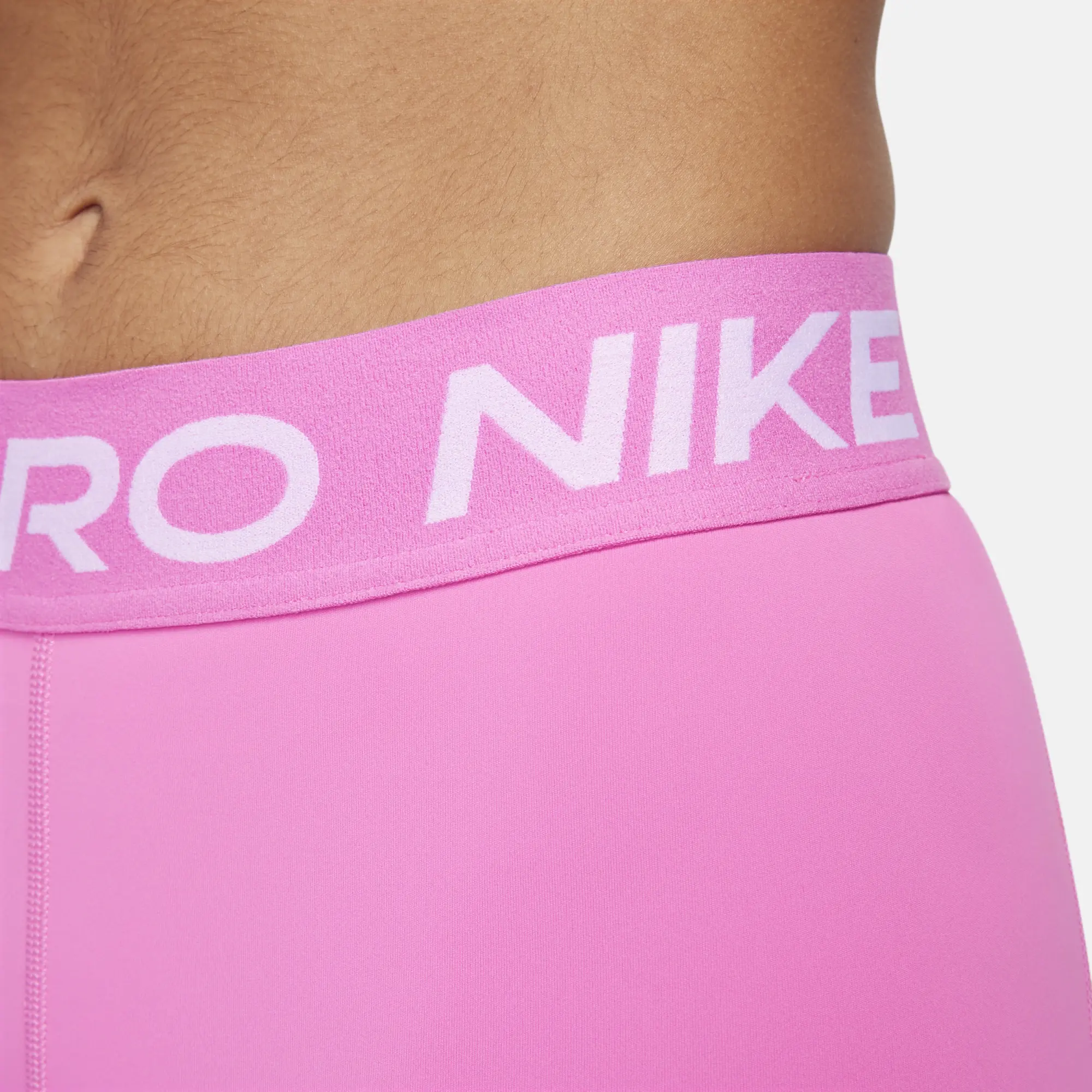 Nike Pro 365 Women's 13cm (approx.) Shorts - Red - Recycled Polyester Minimum