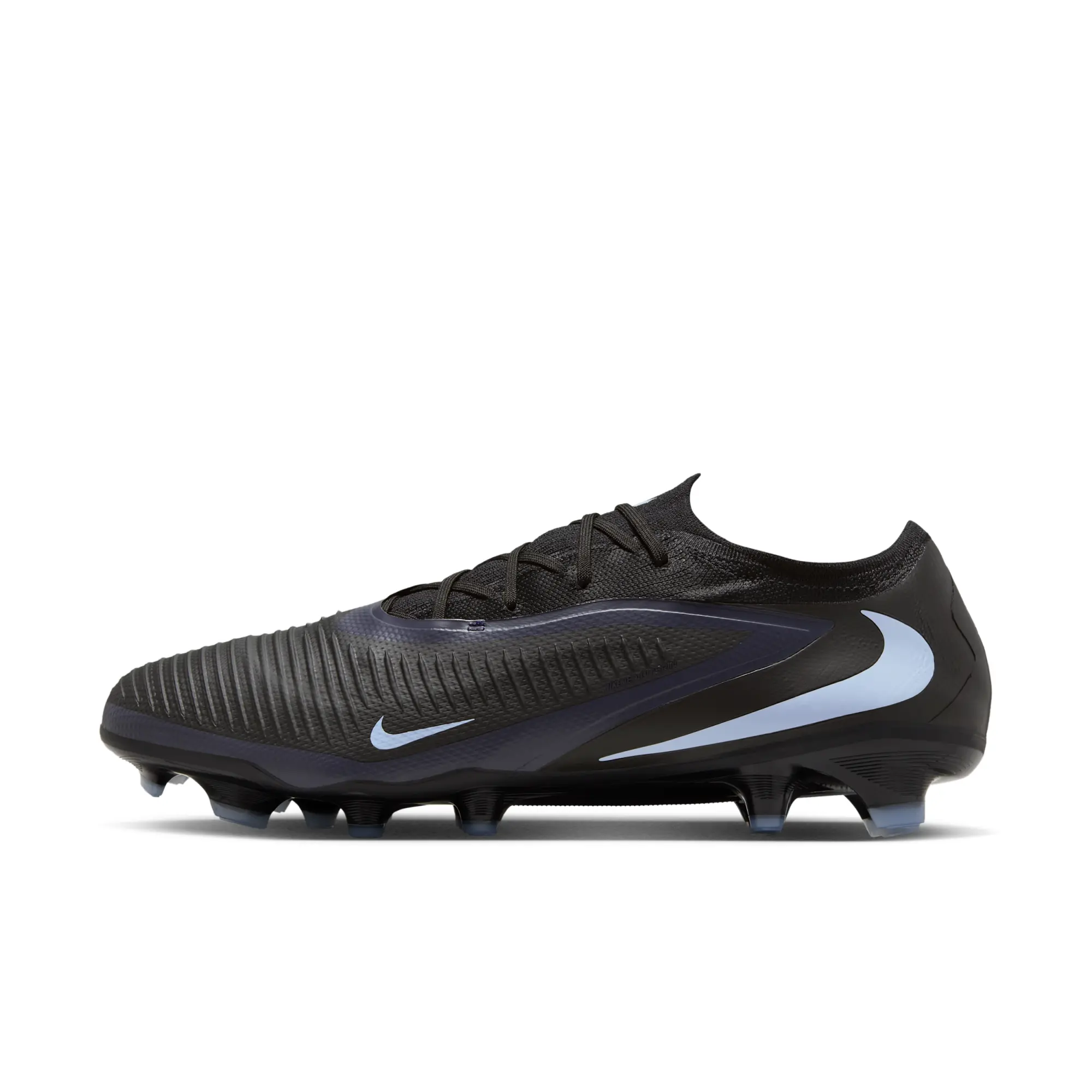 Nike Phantom 6 Low Pro Firm-Ground Football Boot - Black