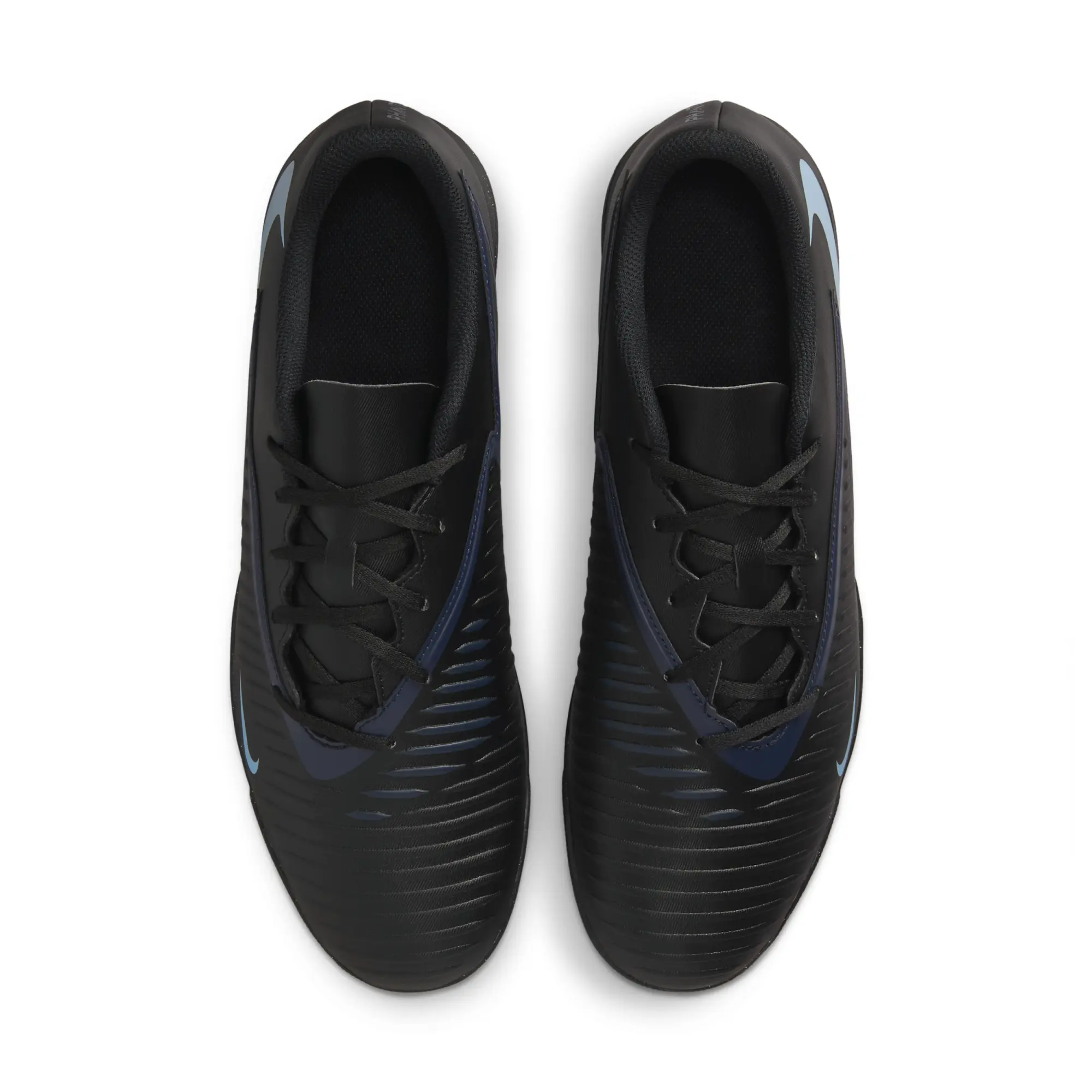 Nike Phantom 6 Low Club Turf Football Shoe - Black