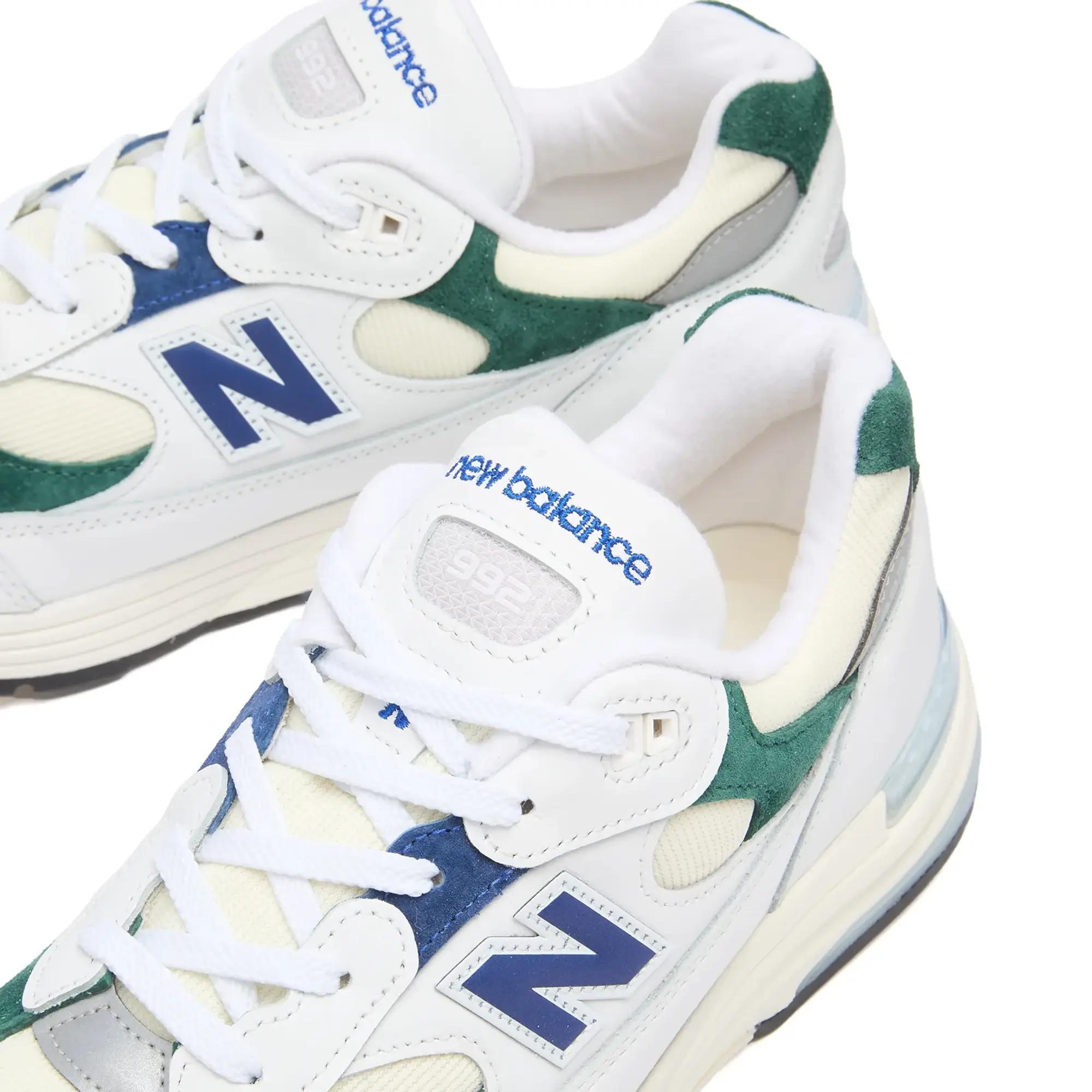 New Balance Unisex Made in USA 992 in White/Green Suede/Mesh