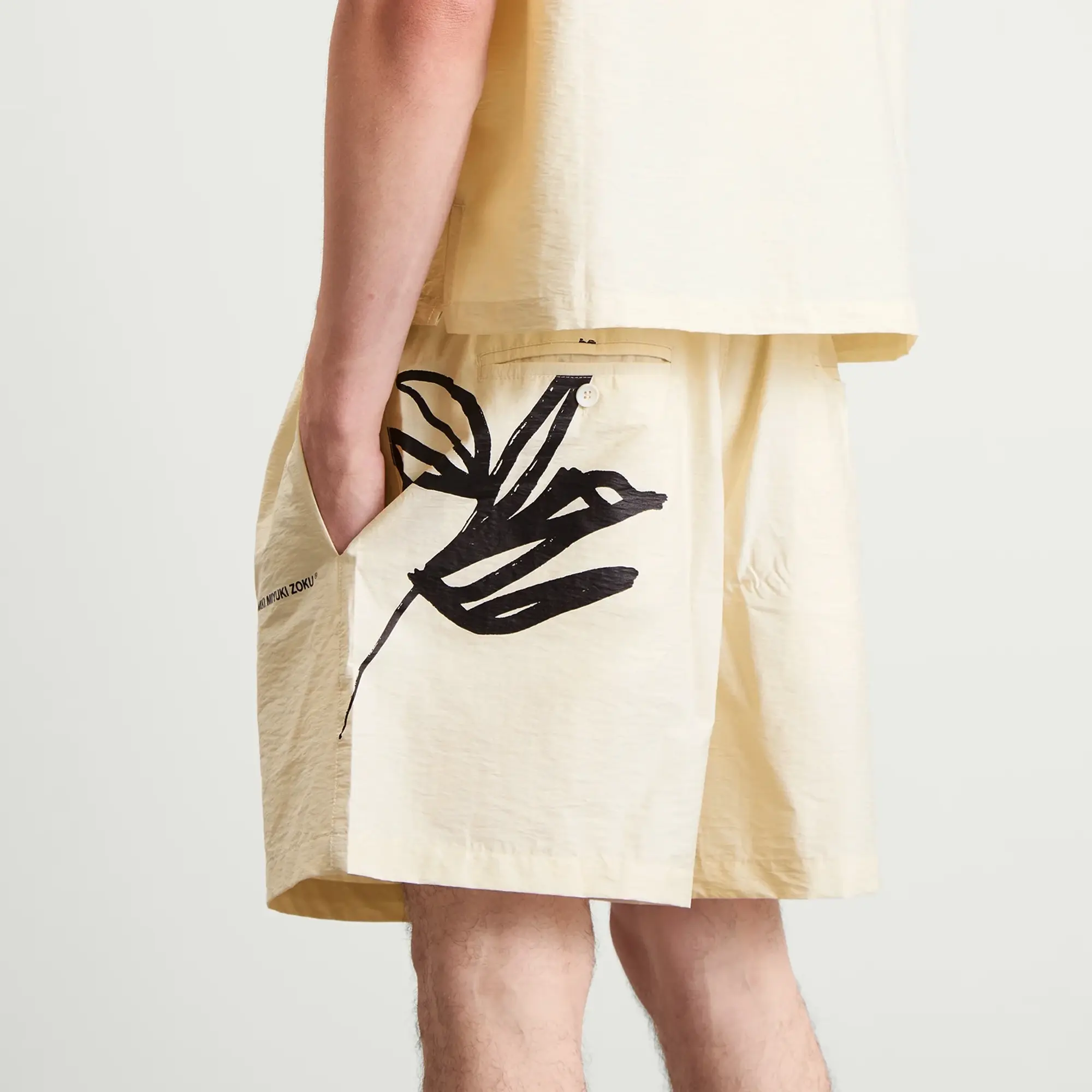 MKI Men's Washed Ink Flower Shorts - Presented by END. Bone