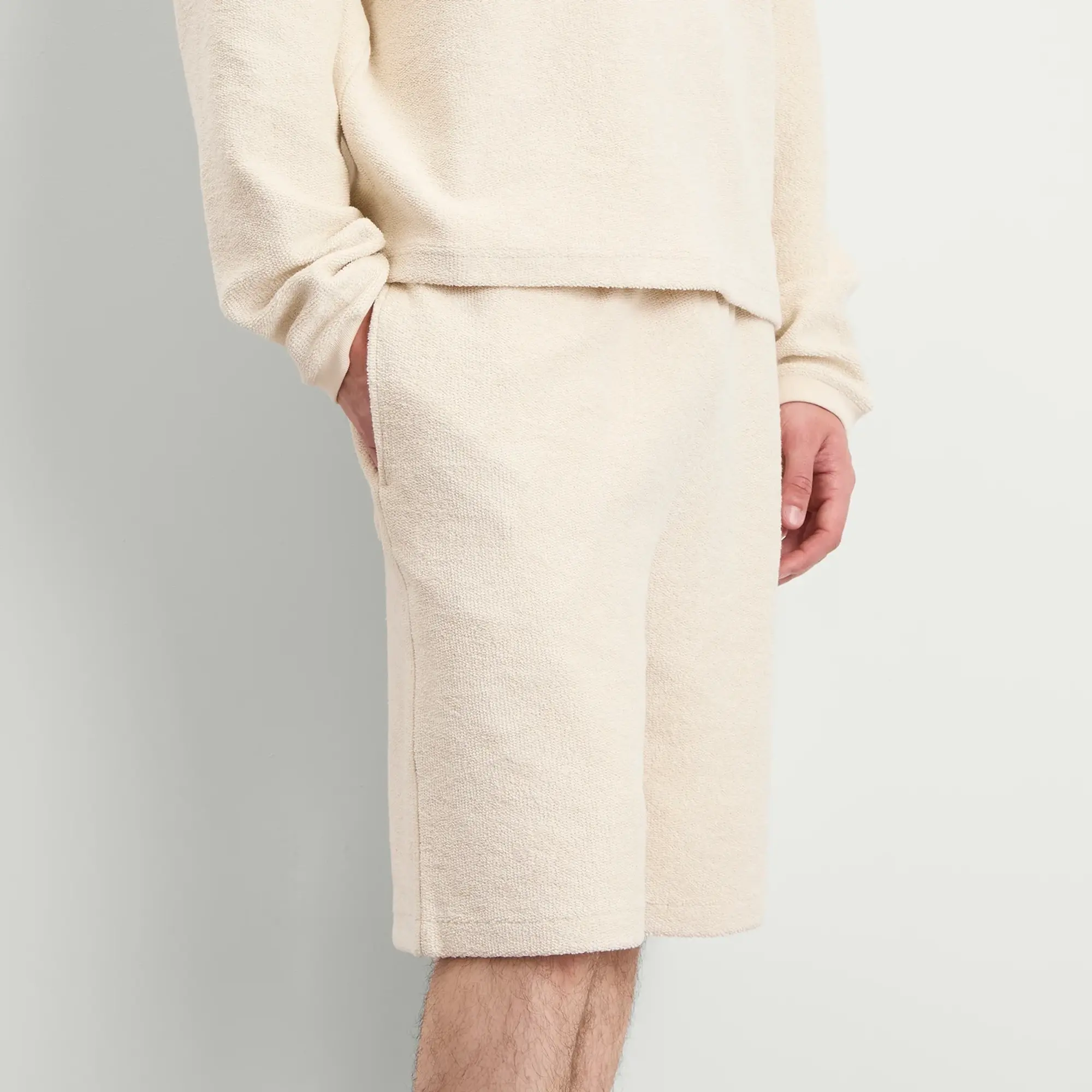 AMI Paris Men's Reversed Non Brushed Fleece Shorts Ivoire
